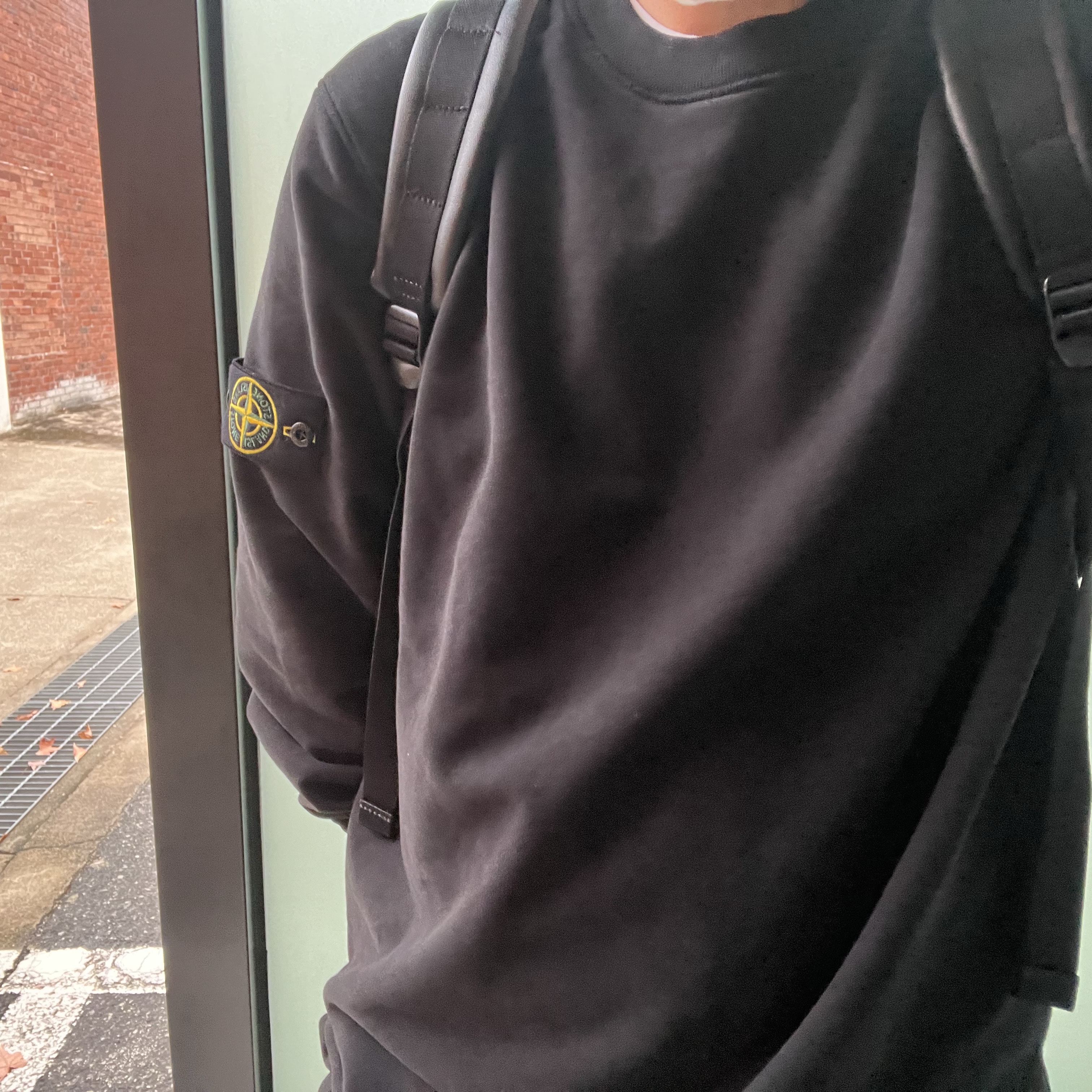 Stone Island 63020 Crewneck Sweatshirt Black - 22FW 착용 스타일