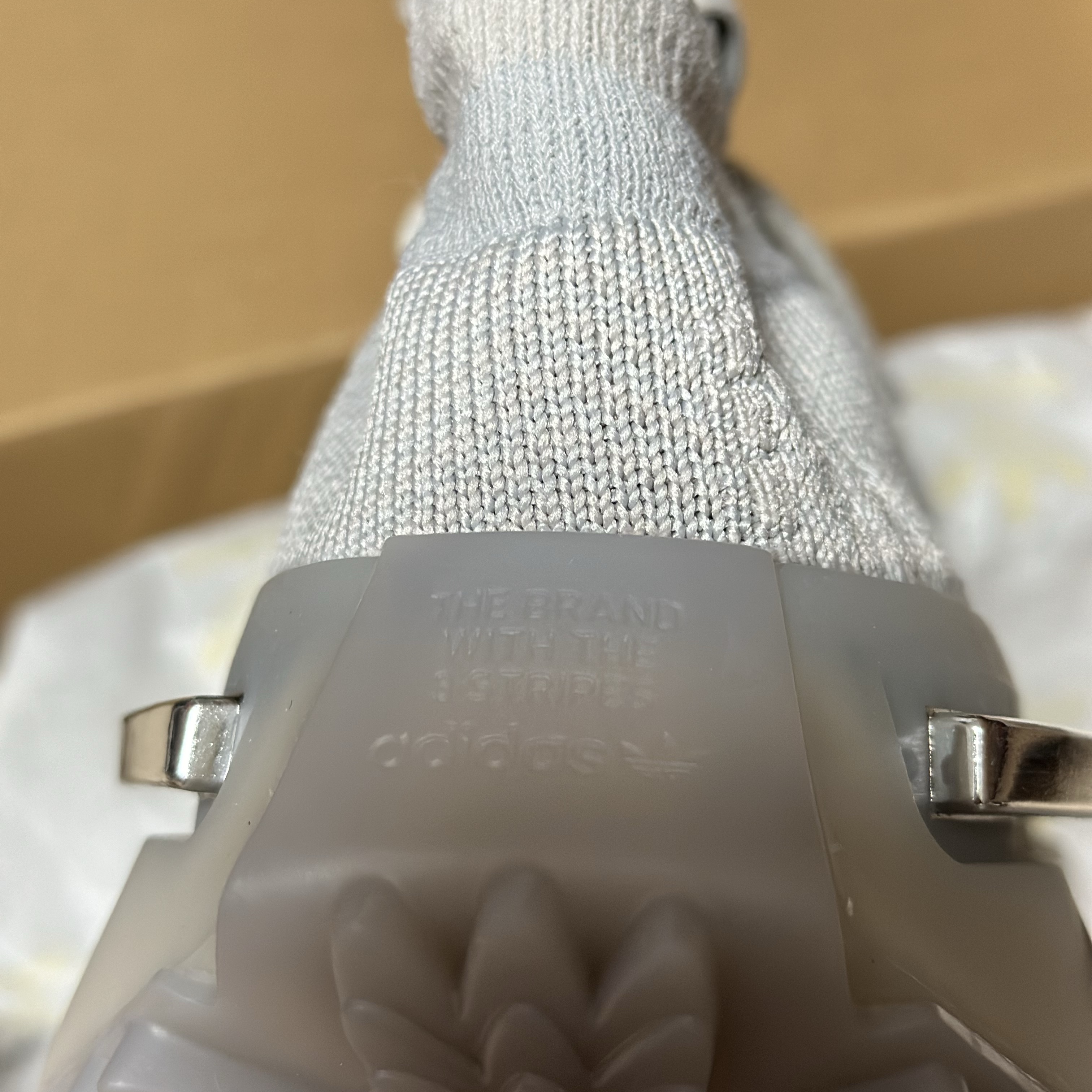 Adidas NMD S1 Cloud White Grey One 착용 스타일 - 5