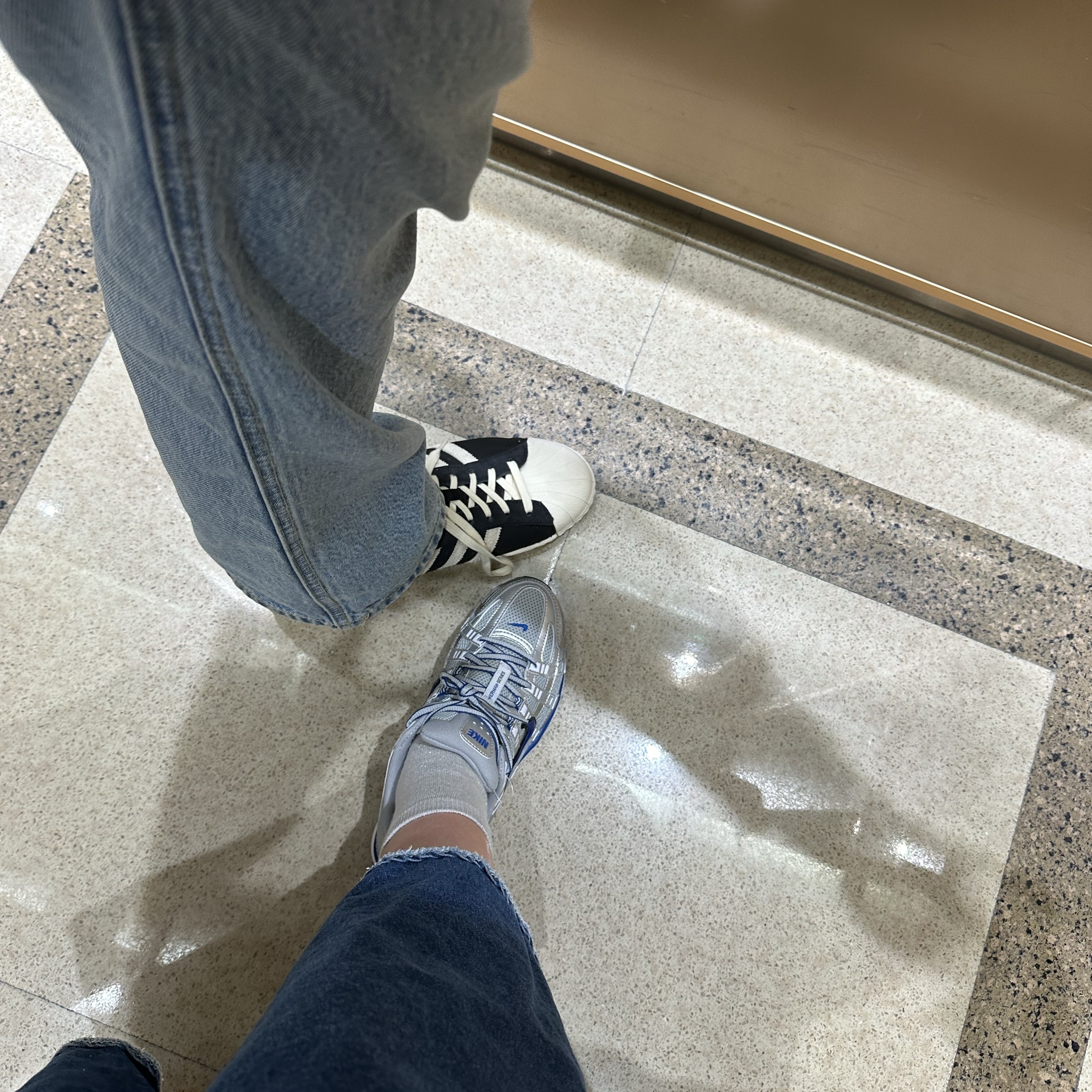 (W) Nike P-6000 Laser Blue 착용 스타일