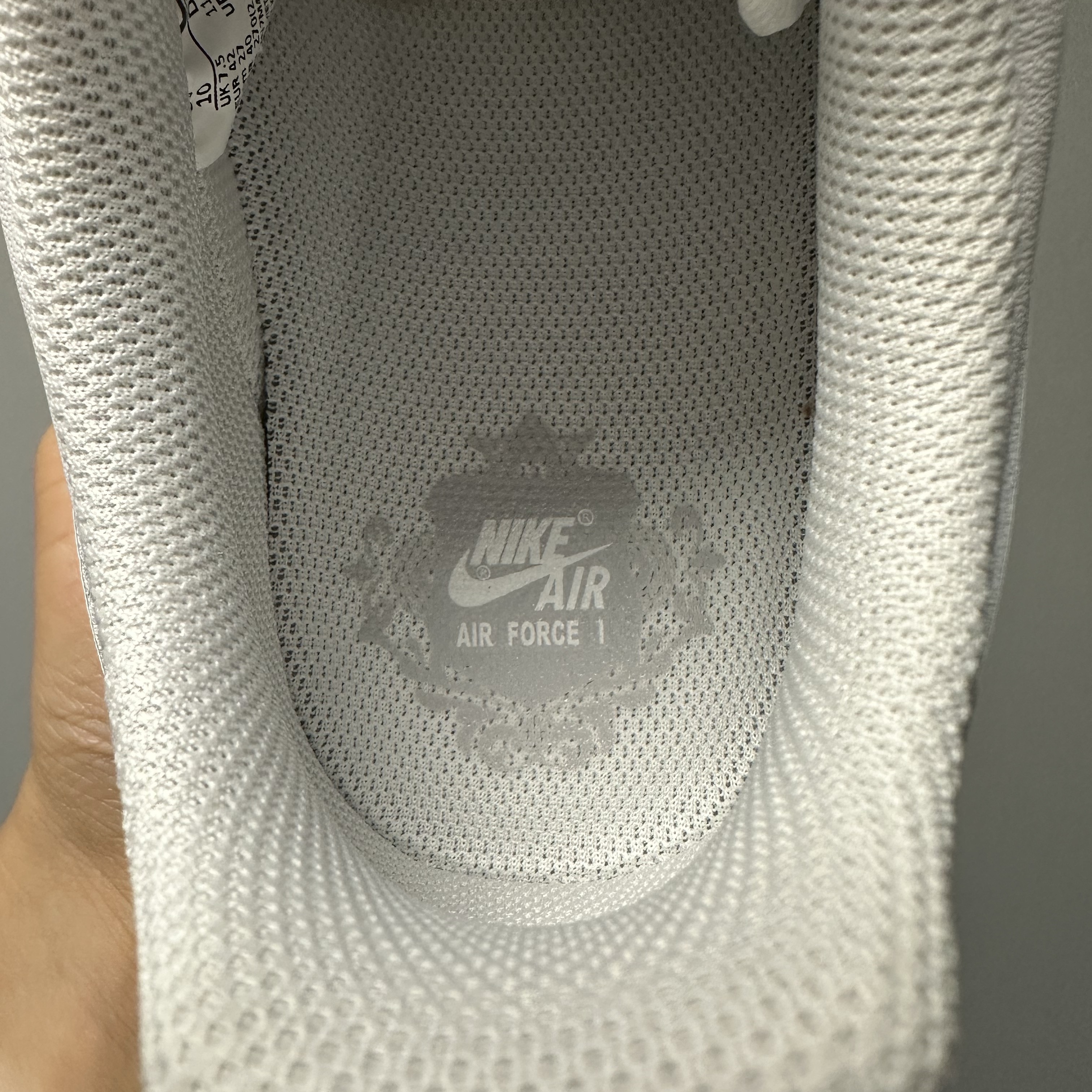 (W) Nike x Travis Scott Air Force 1 '07 Low Cactus Jack Utopia Edition White 착용 스타일 - 5
