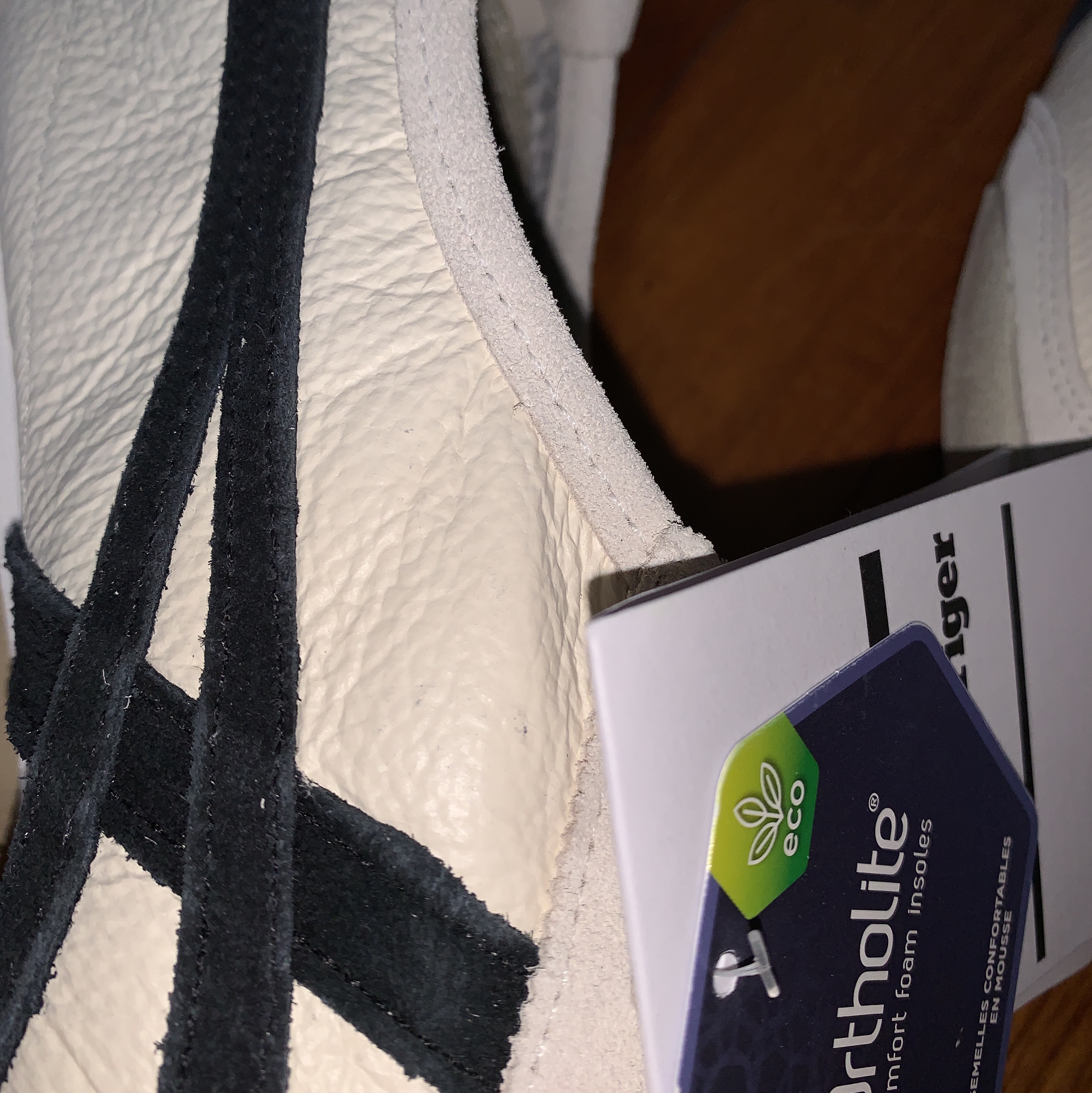 Onitsuka Tiger Mexico 66 Vintage White Black 착용 스타일 - 7