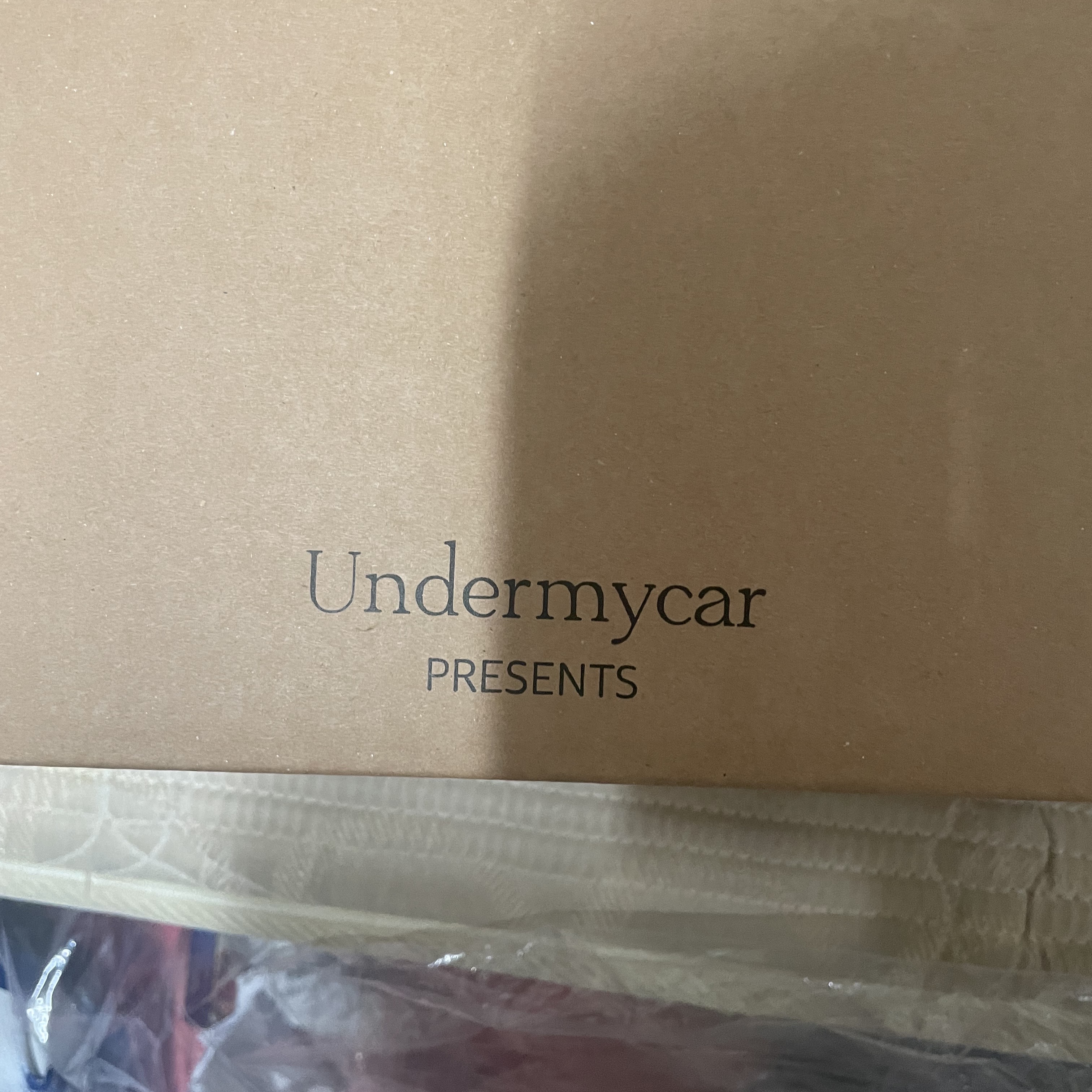 Undermycar Legion.02 Balmacaan Oversized Wool Coat Black 착용 스타일
