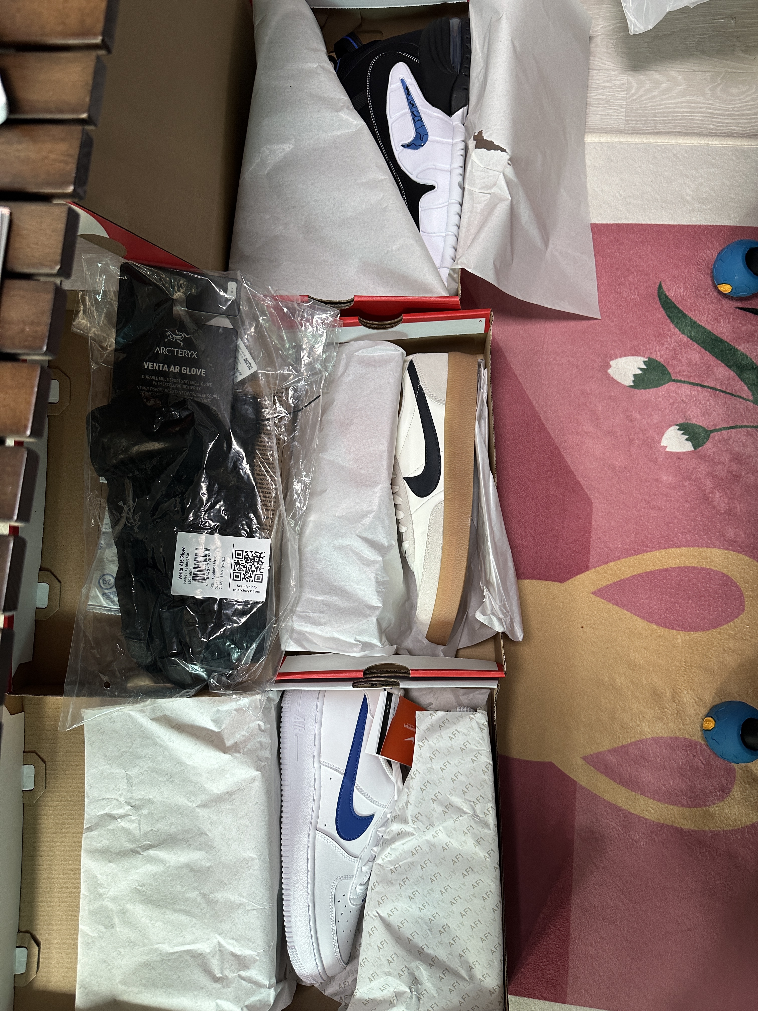 Nike Air Max Penny Varsity Royal and Black 착용 스타일