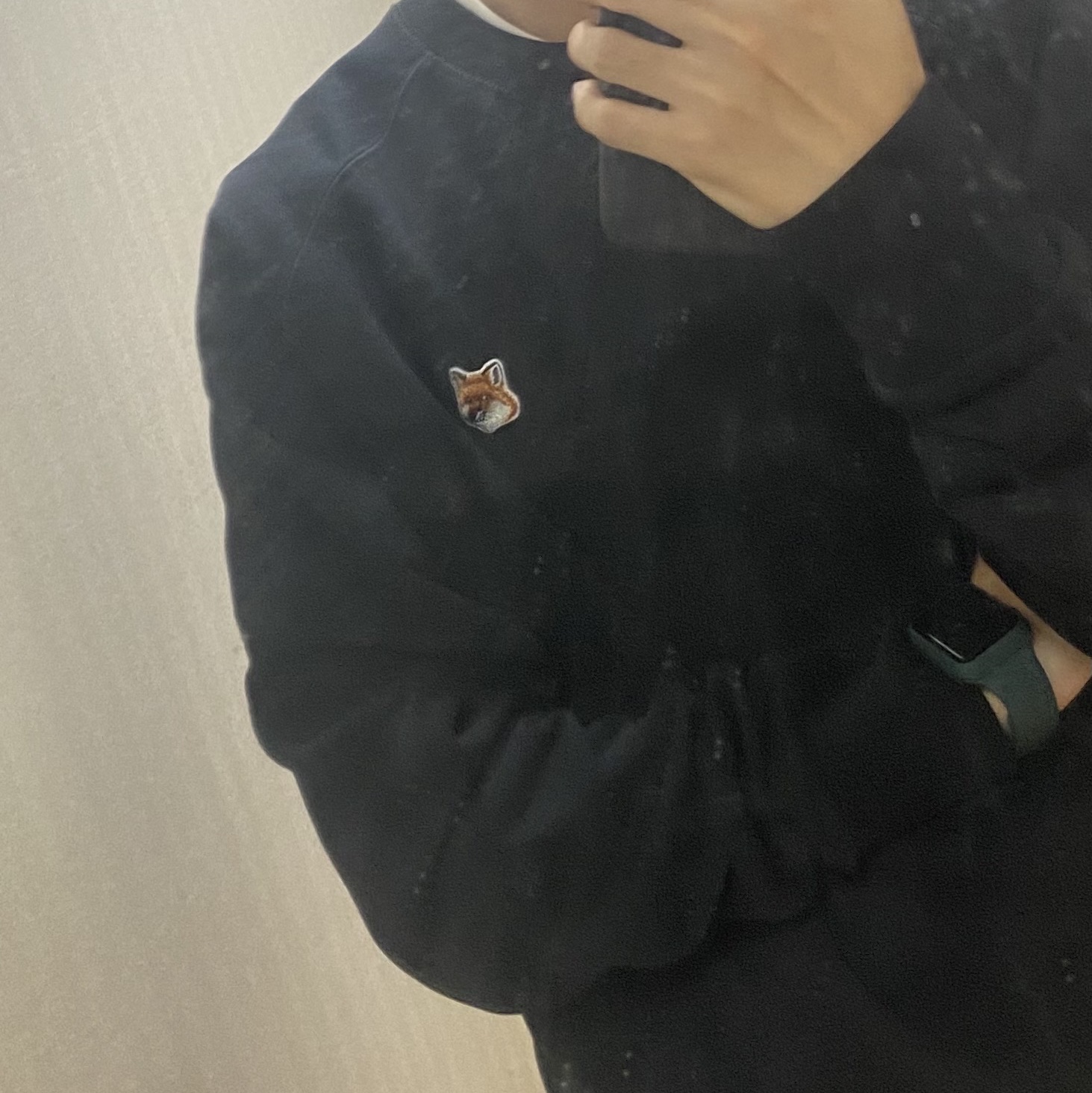 Maison Kitsune Fox Head Patch Classic Sweatshirt Black 착용 스타일
