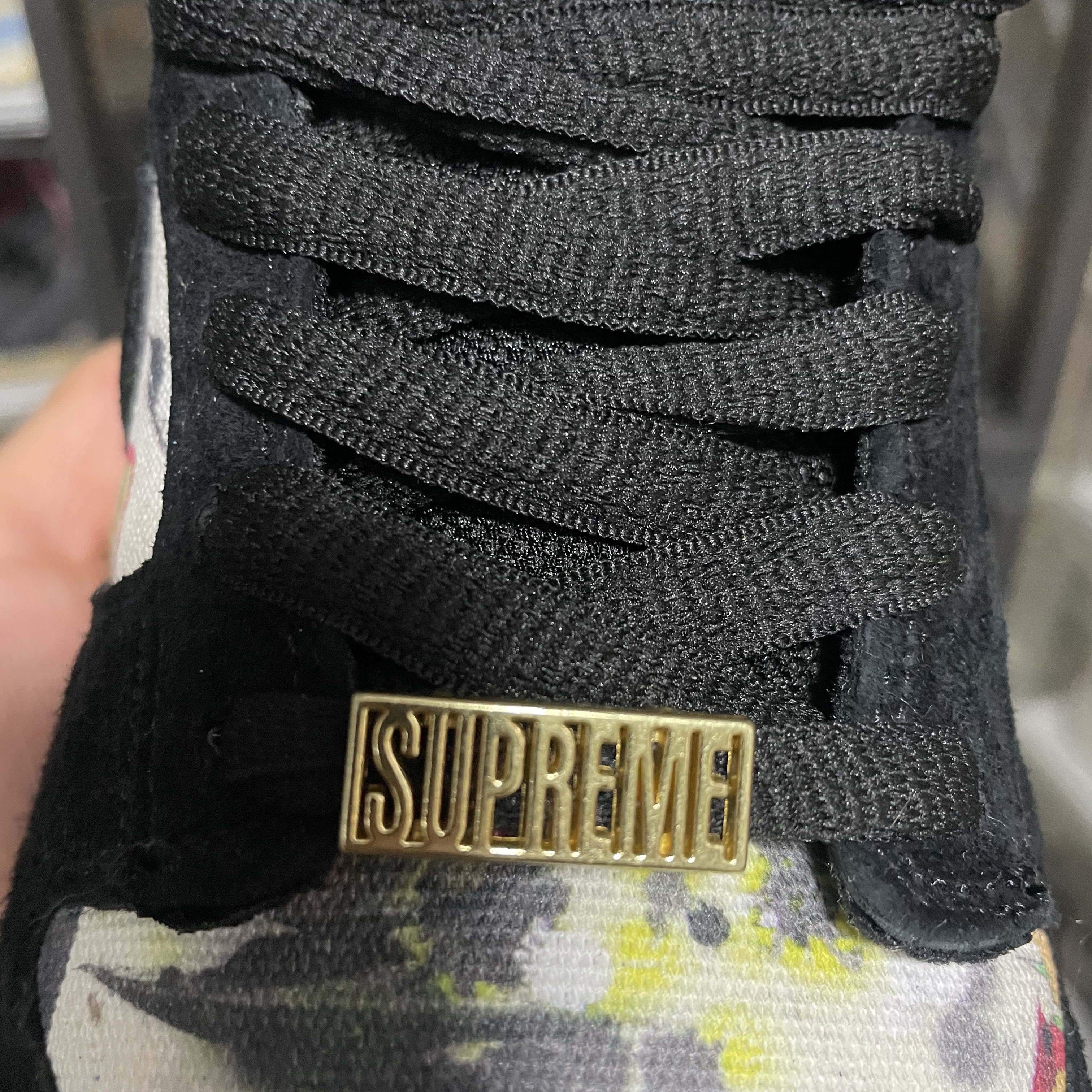 Nike x Supreme SB Dunk Low QS Rammellzee Black, Jordan 1 x Travis Scott x Fragment Retro Low OG SP Military Blue 착용 스타일 - 4