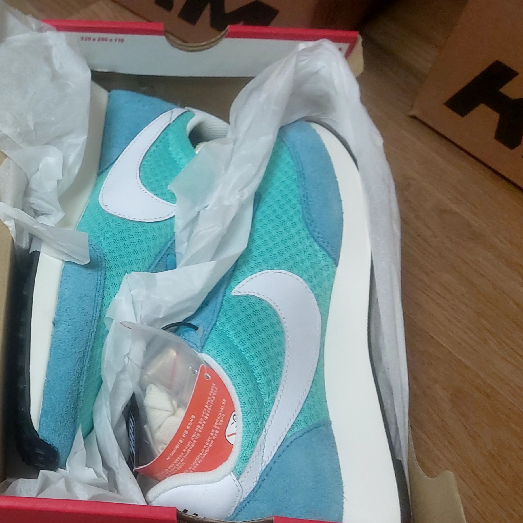 Nike Air Tailwind 79 Aurora Green 착용 스타일