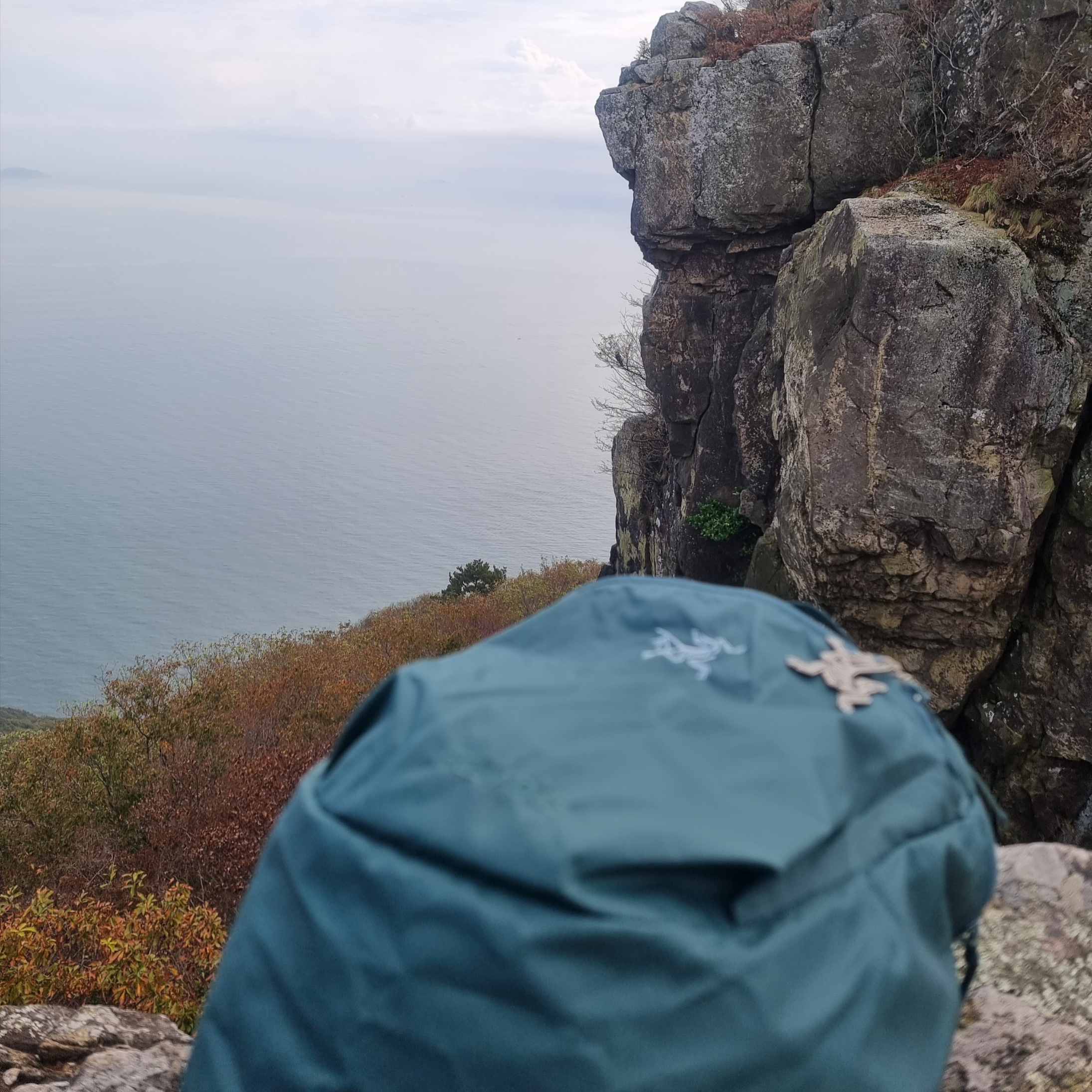 Arc'teryx Heliad 15 Backpack Boxcar 착용 스타일 - 1