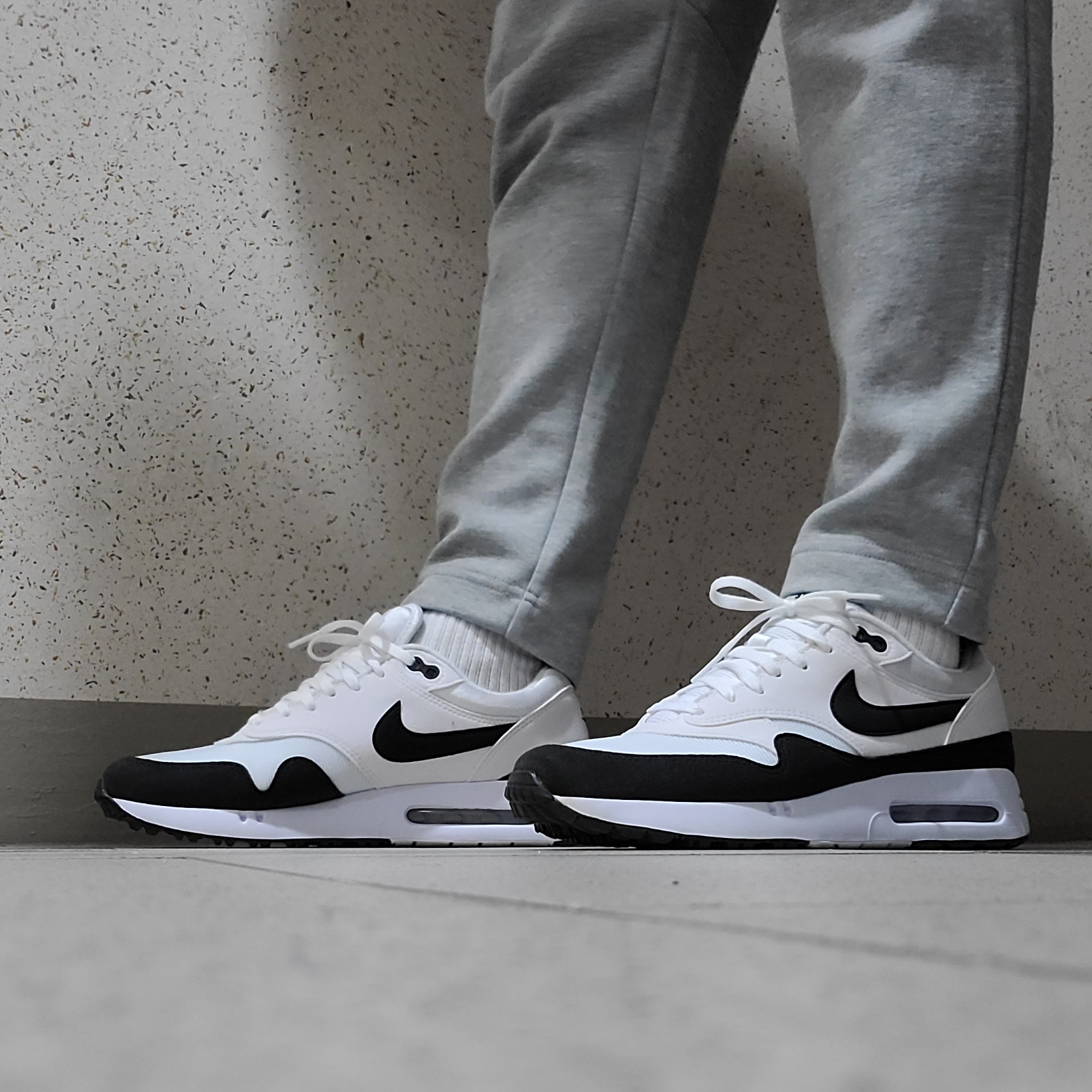 Nike Air Max 1 '86 Original Golf White Black 착용 스타일 - 1