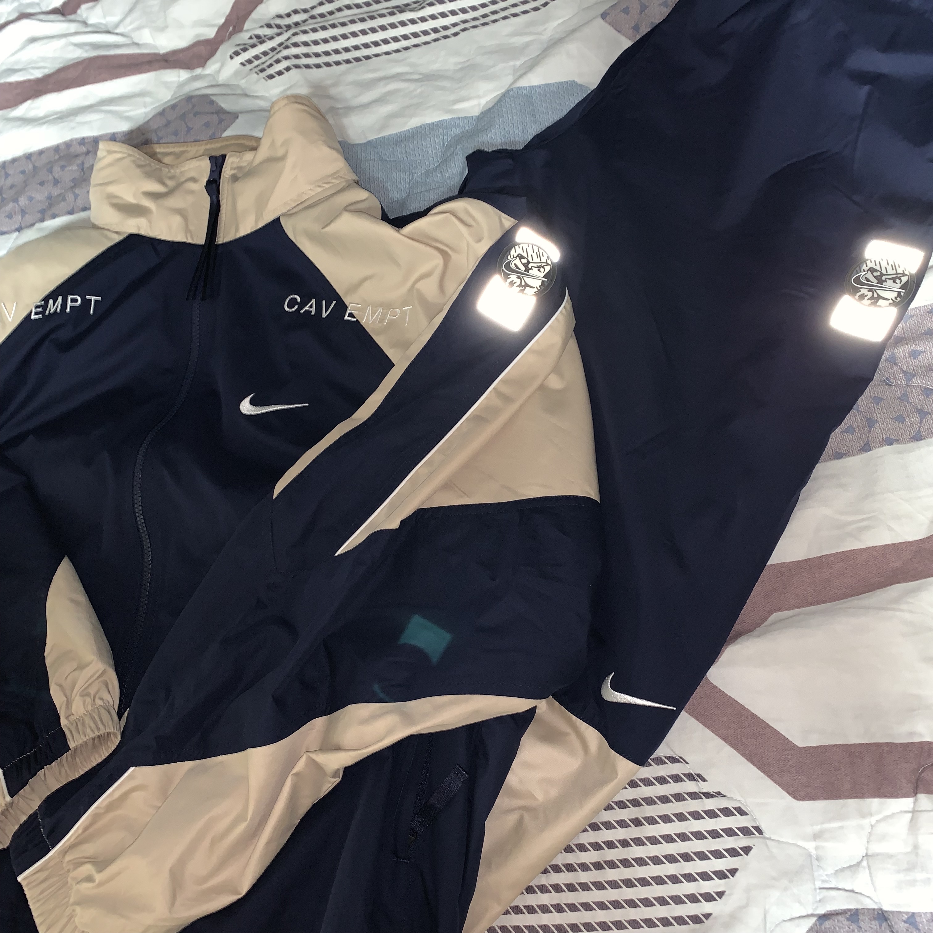 Nike x Cav Empt Track Pants Navy, Nike x Cav Empt Track Jacket Navy 착용 스타일