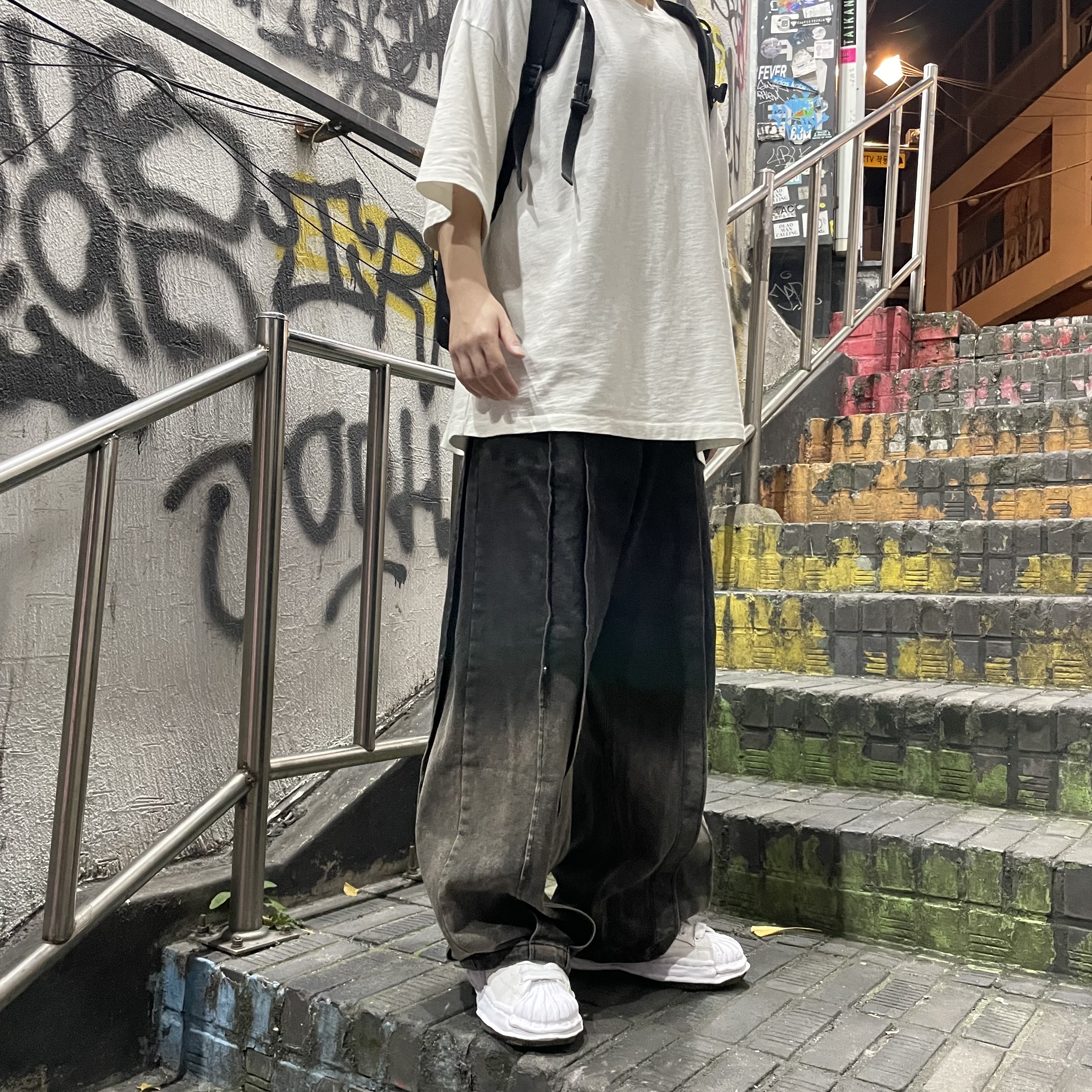 Maison Mihara Yasuhiro Blakey OG Sole Leather Low-top Sneakers White 착용 스타일