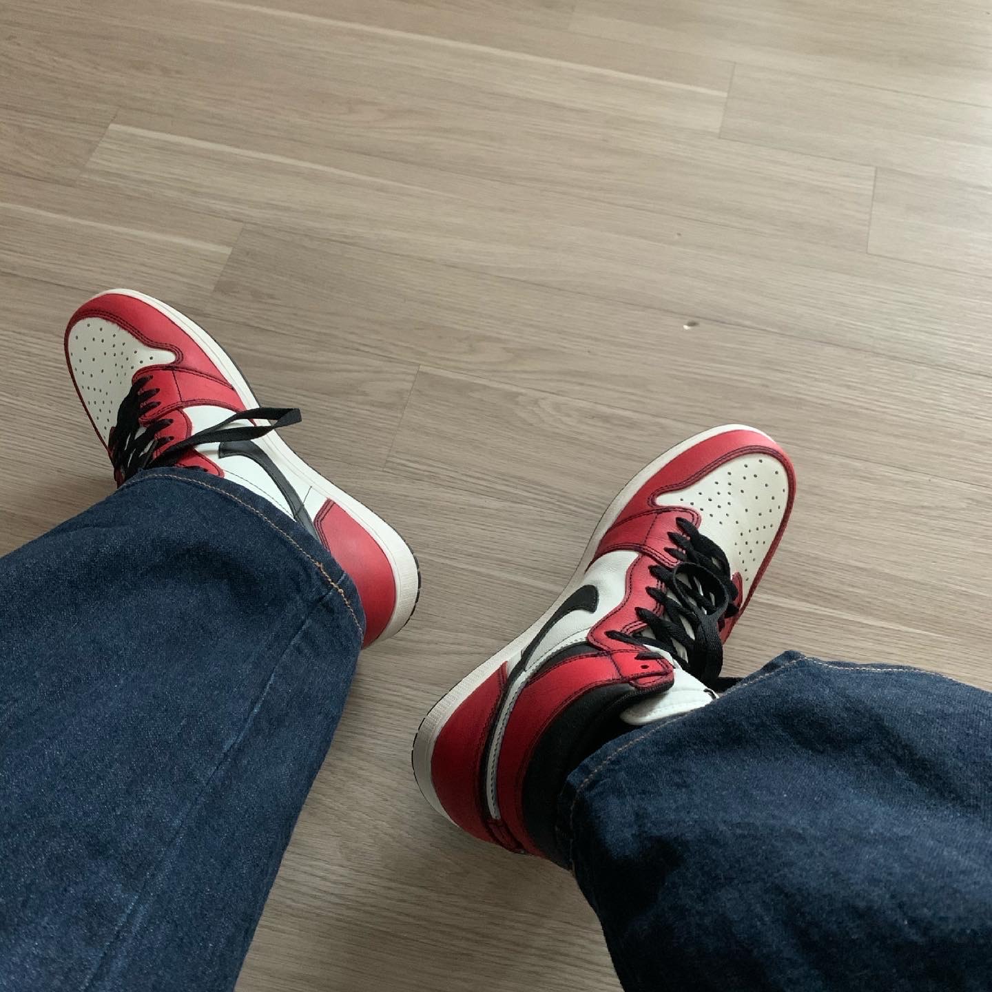 Jordan 1 Retro High OG Defiant SB LA to Chicago 착용 스타일
