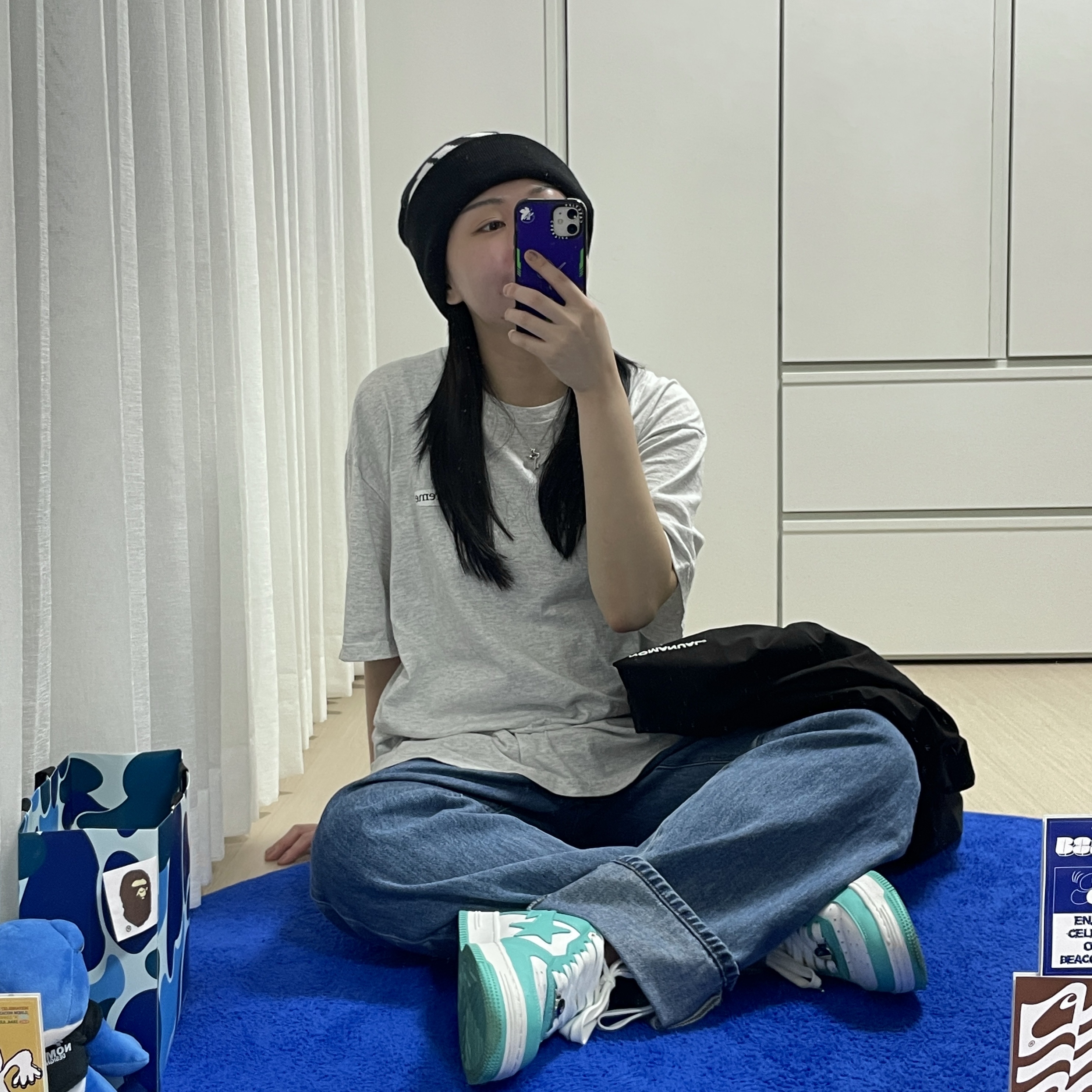 Supreme Big Logo Beanie Black, Supreme Blowfish T-Shirt Ash Grey - 23SS 착용 스타일 - 1