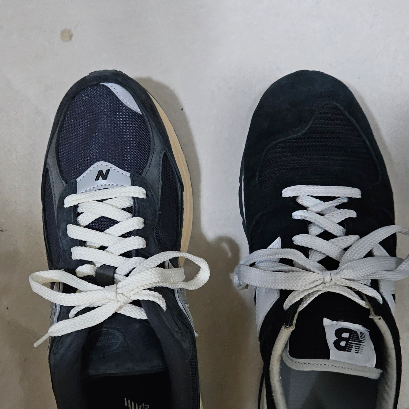 New Balance 990v1 Made in USA Black 착용 스타일