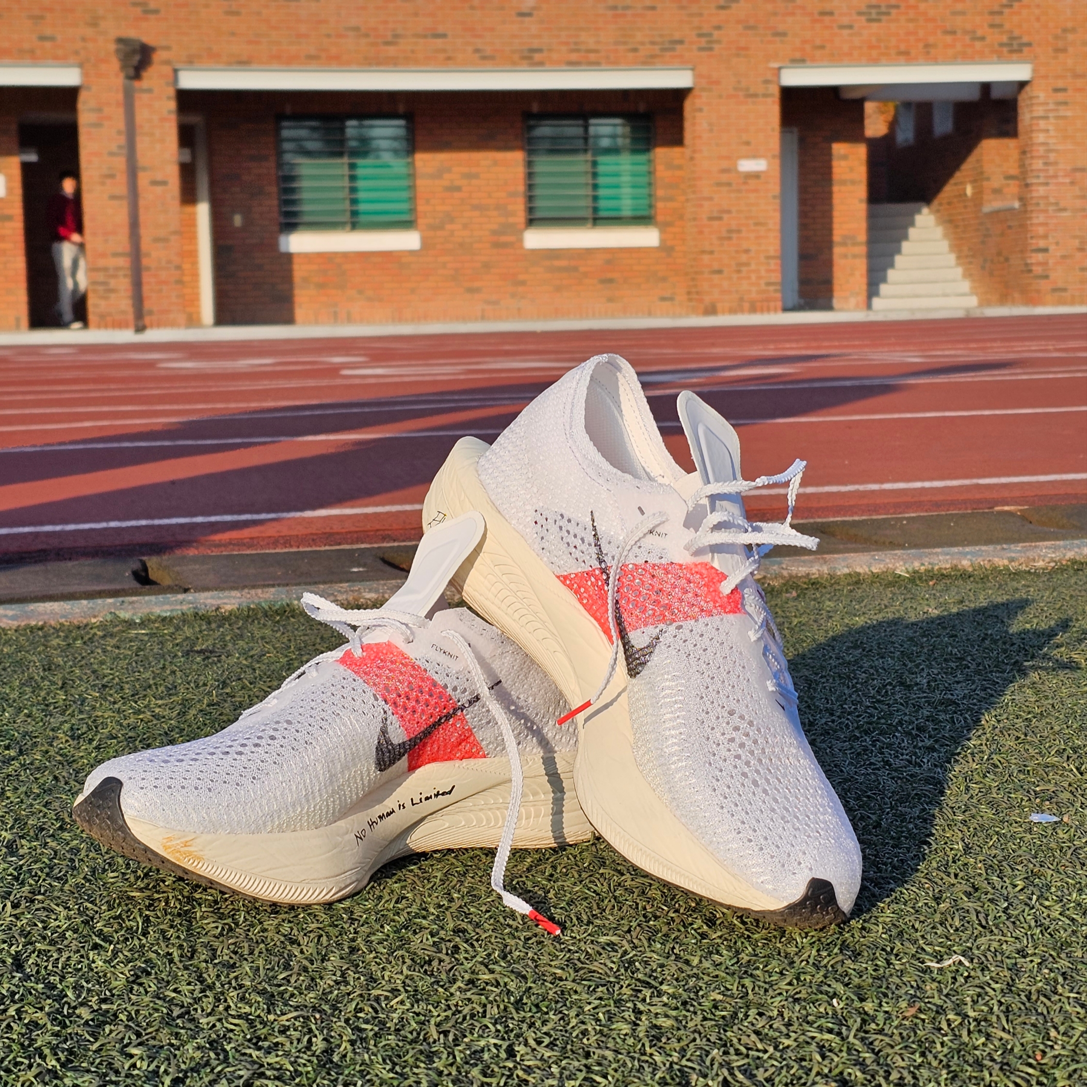 Nike ZoomX Vaporfly Next% 3 Eliud Kipchoge 착용 스타일 - 1