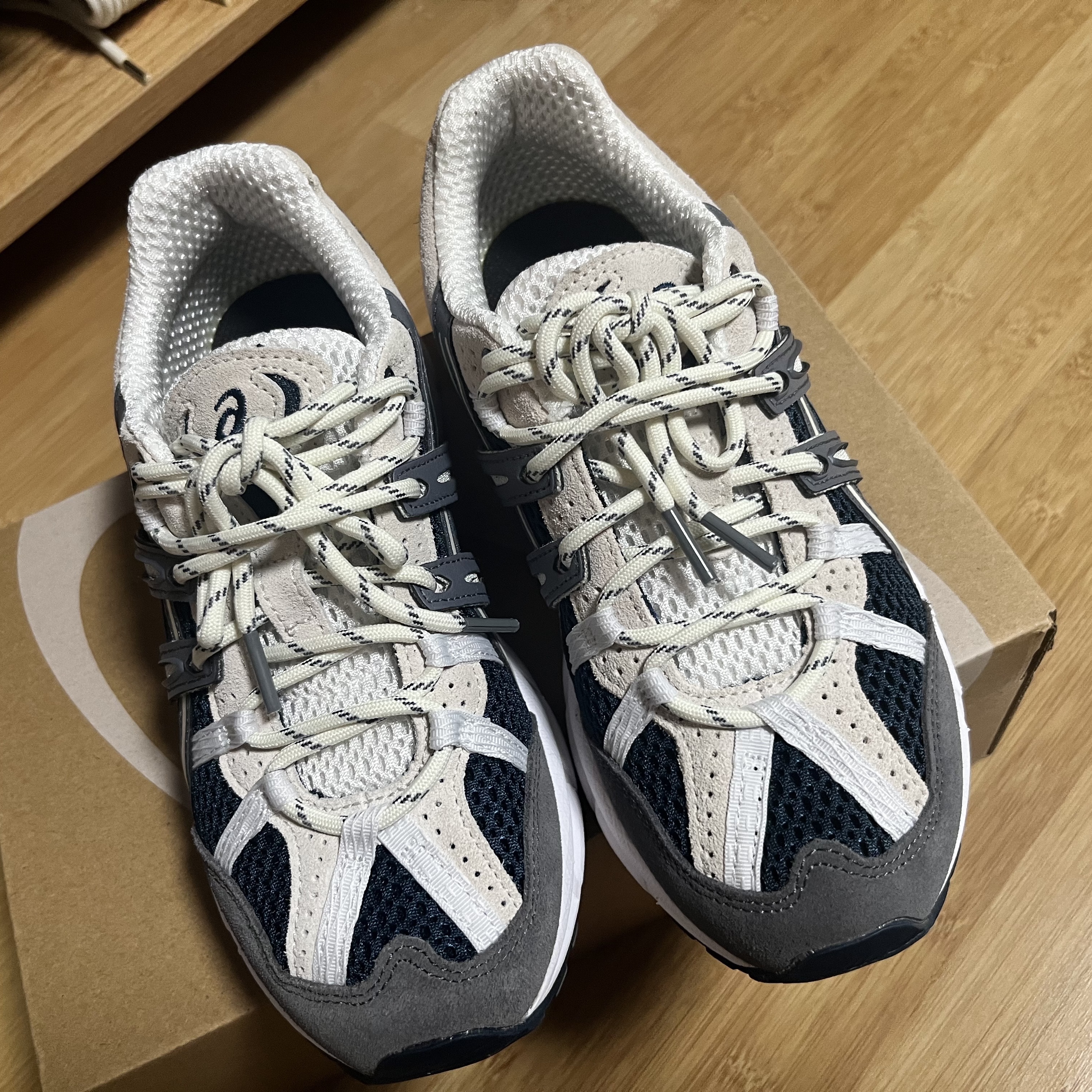 Asics Gel-Sonoma 15-50 French Blue 착용 스타일
