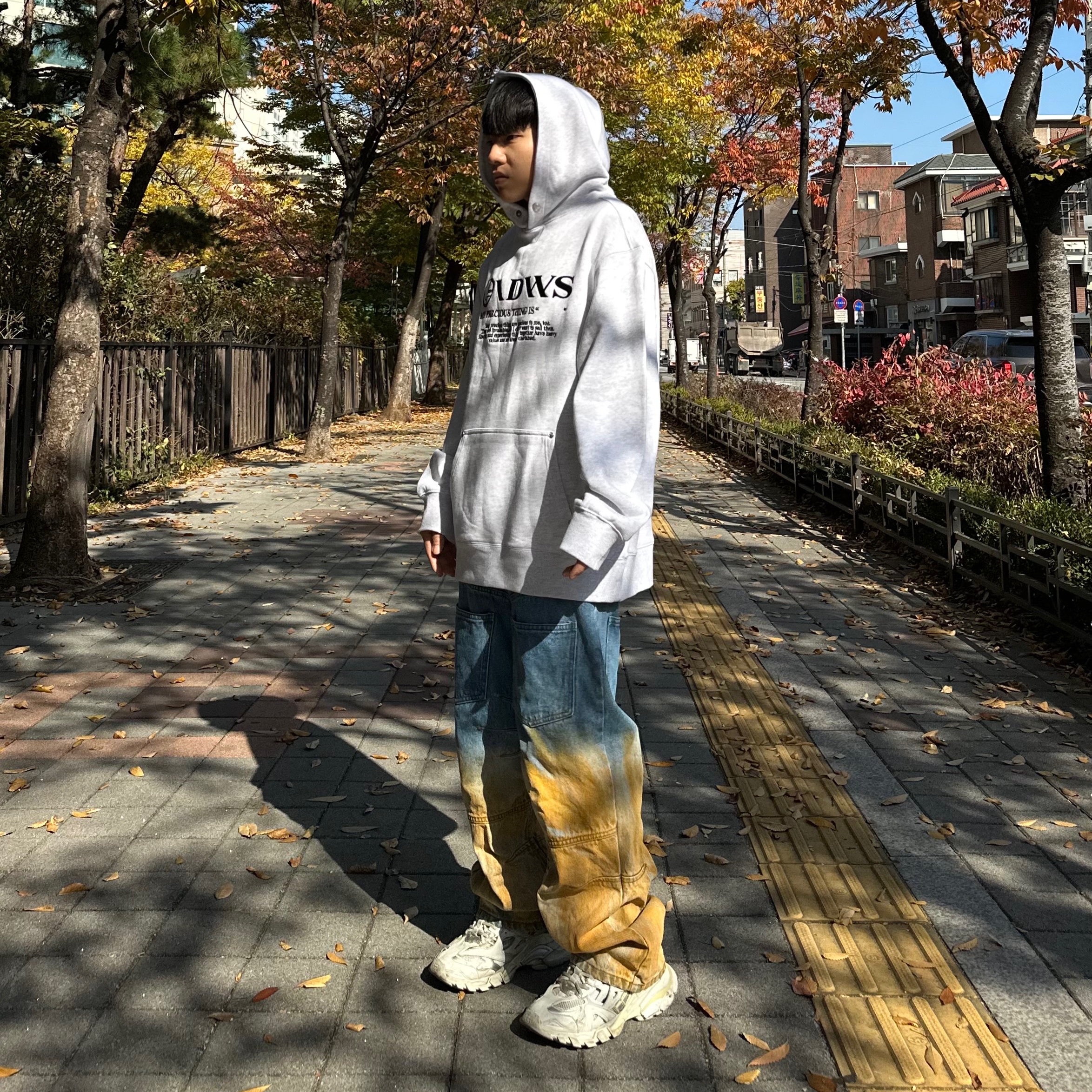 (W) Balenciaga Track.2 Trainers Sneakers White Light Yellow Light Blue 착용 스타일 - 4