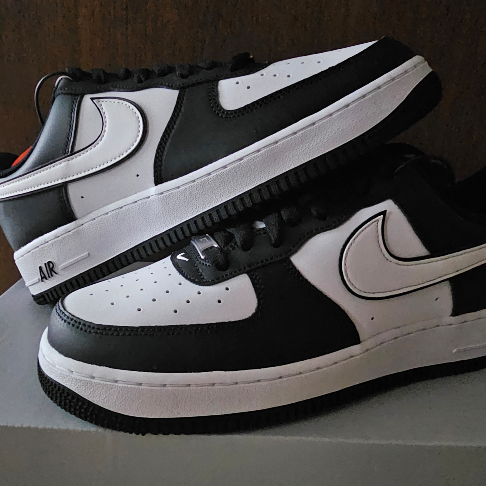 Nike Air Force 1 '07 Black White 착용 스타일