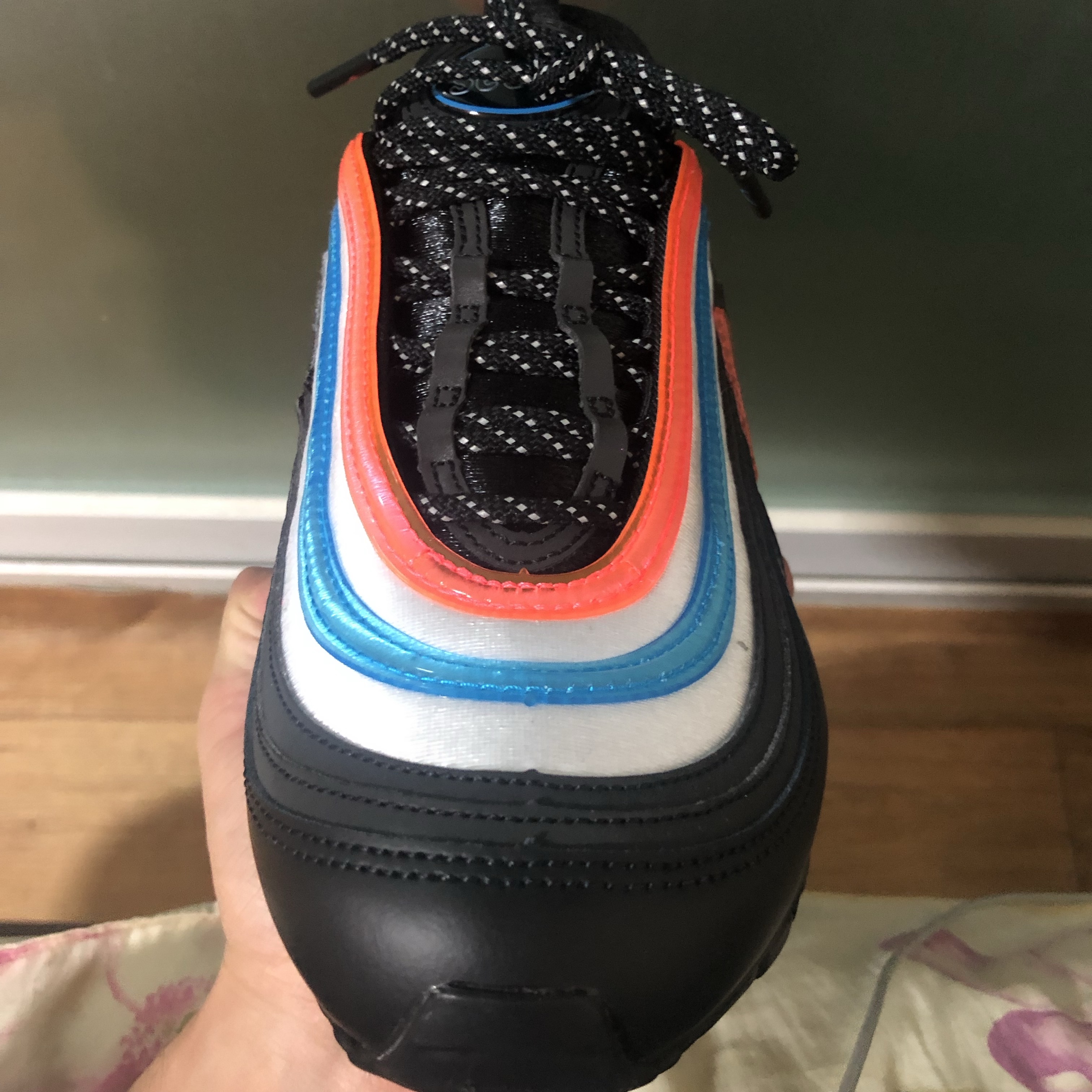 Nike Air Max 97 Neon Seoul 착용 스타일 - 5