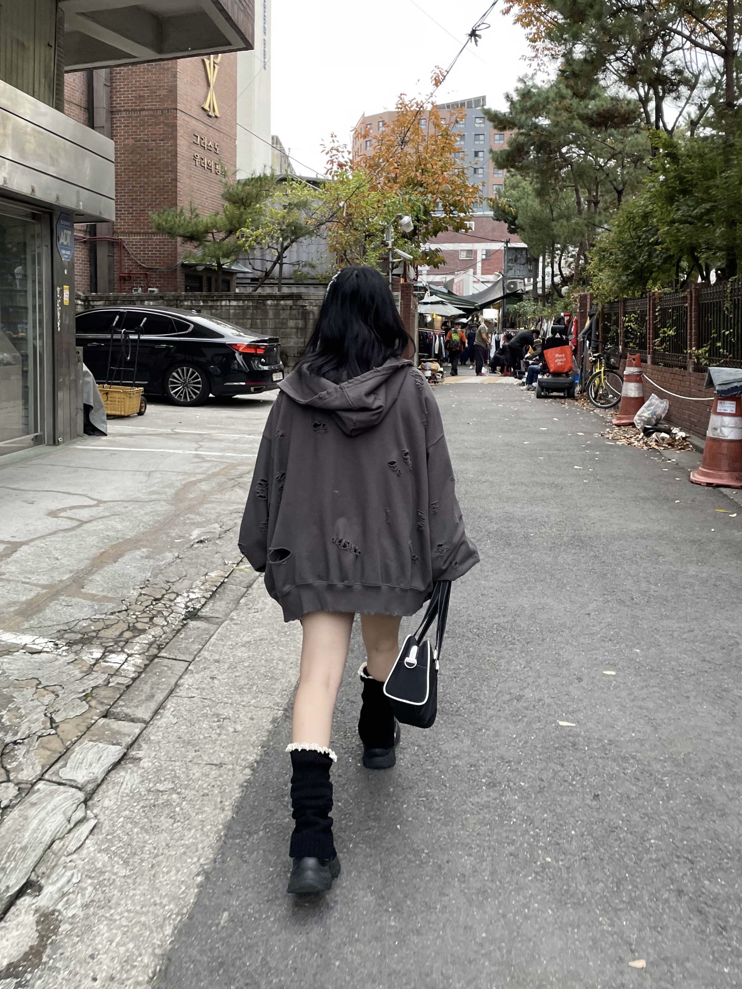 Undermycar Otter Oversized Damage-Washed Hood Zip-Up Hunter Green - 23SS 착용 스타일 - 4