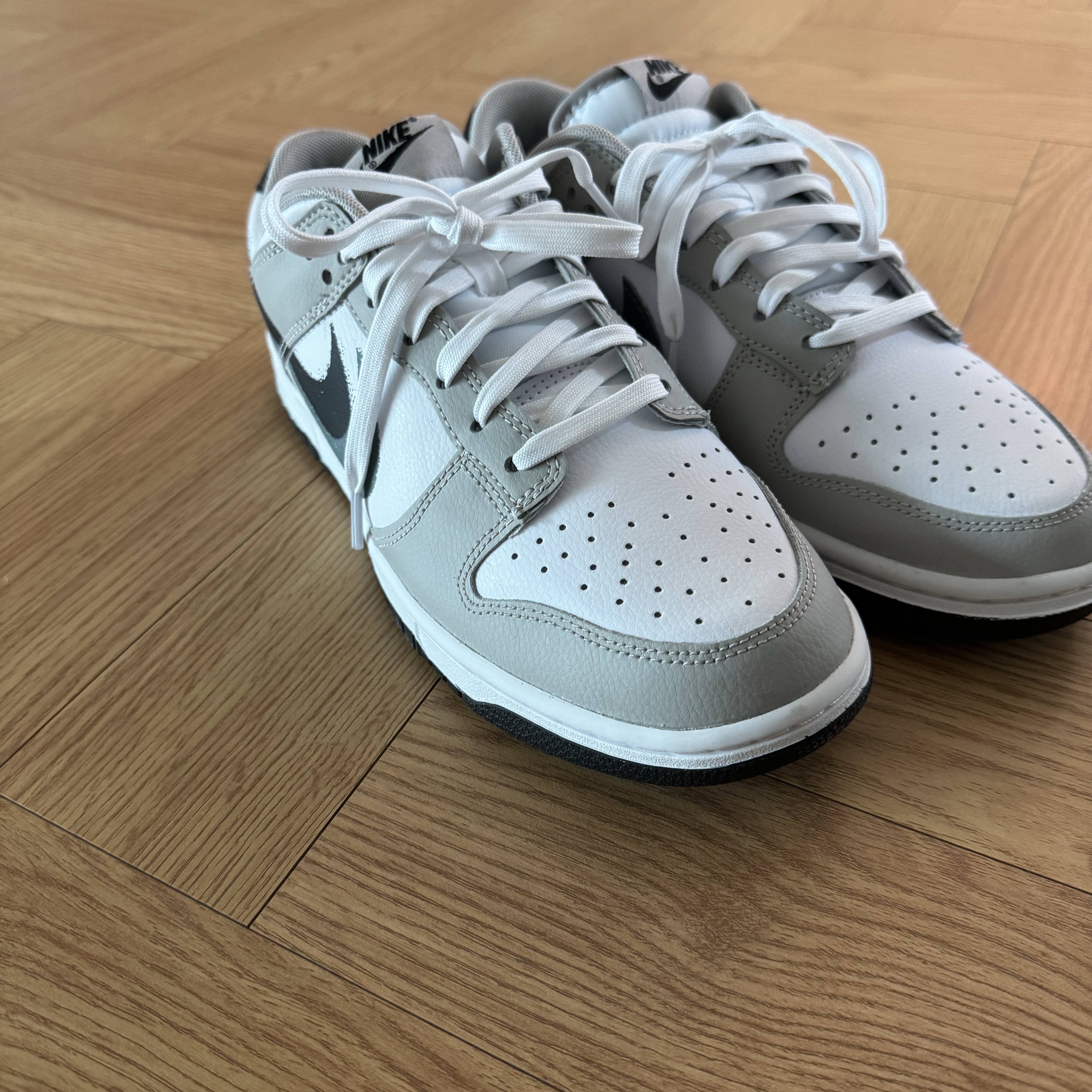 Nike Dunk Low Cool Grey White 착용 스타일