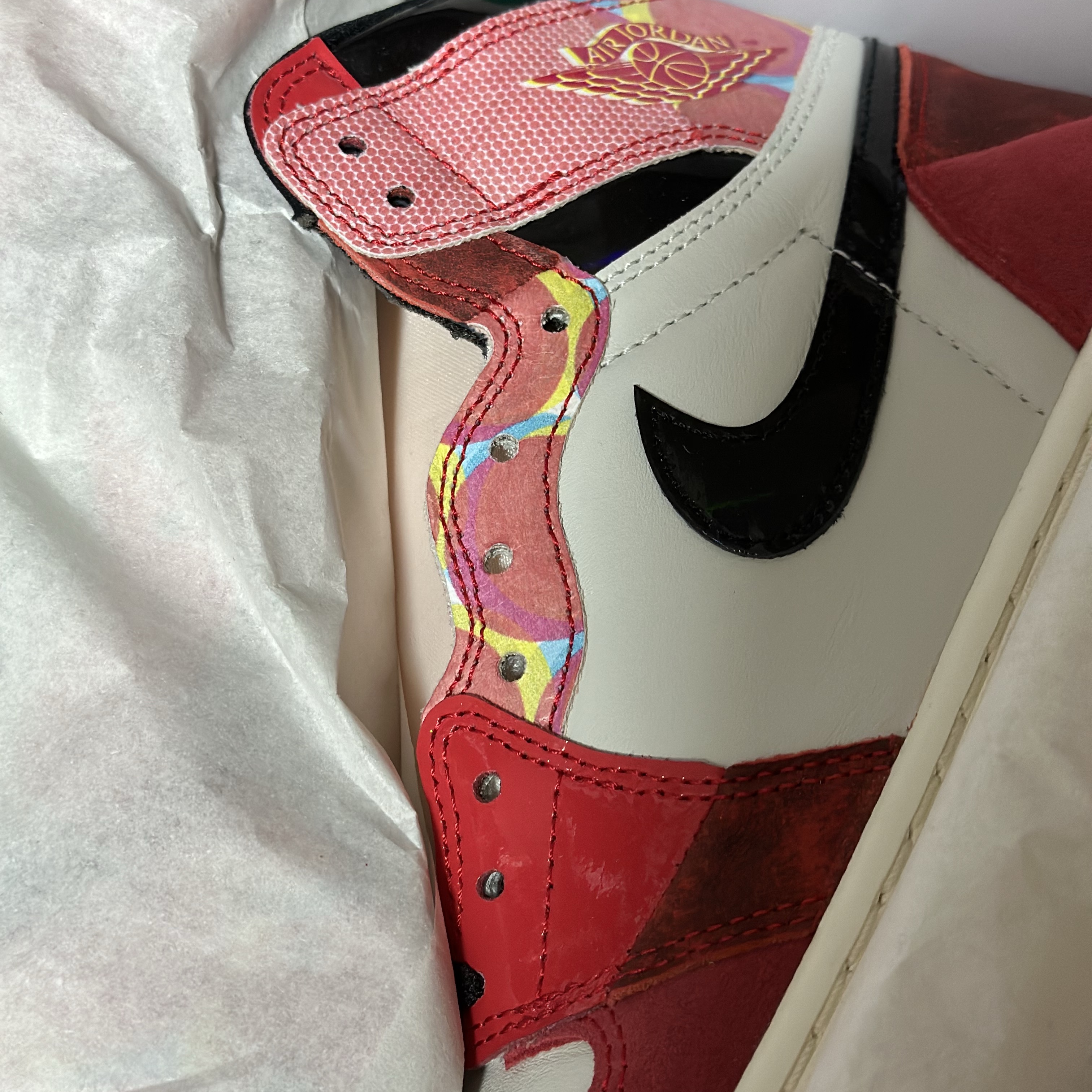 Jordan 1 Retro High Spider-Man Next Chapter 착용 스타일 - 2
