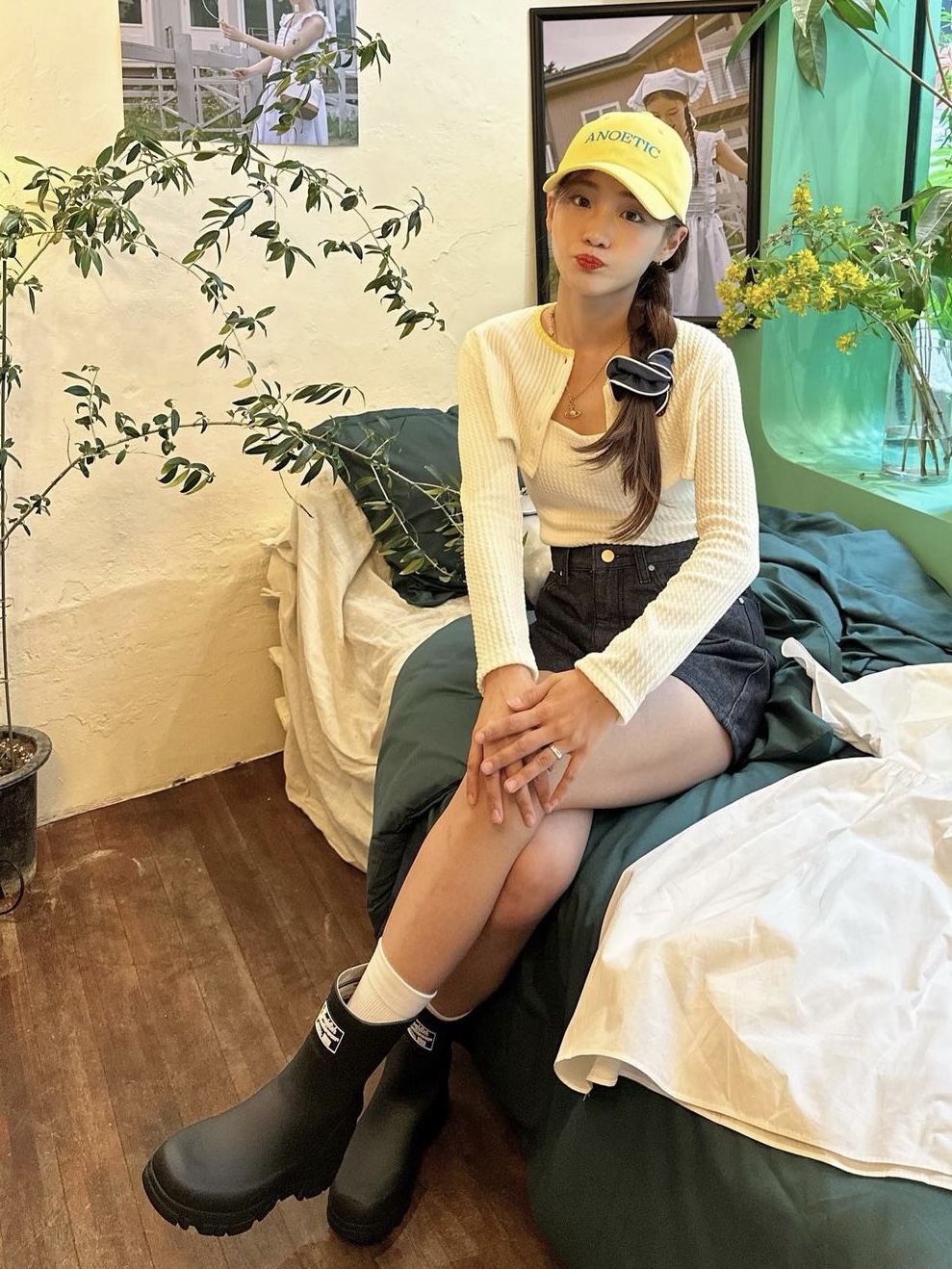 (W) Rockfishweatherwear Flatform Middle Rain Boots Black 착용 스타일