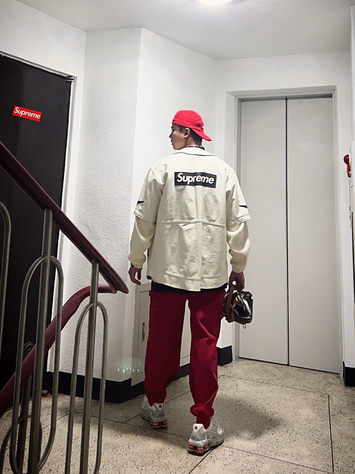 Jordan x Off-White S/S Top Forest Green Black - US/EU, Supreme x Bounty Hunter Thermal Henley L/S Top Natural - 23FW 착용 스타일 - 1