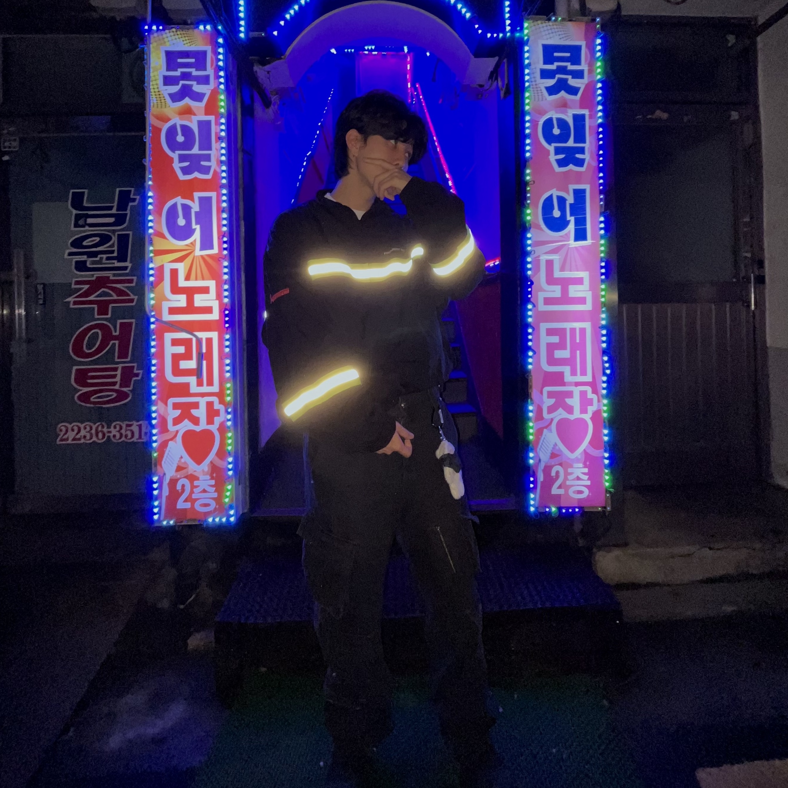 Project G/R Firefighter Track Jacket Black, Balenciaga Combat Strike 20mm Boots Black 착용 스타일 - 6