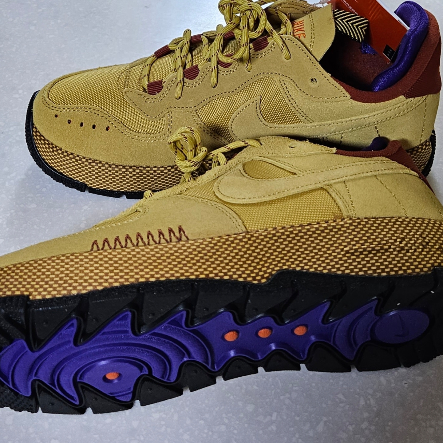 (W) Nike Air Force 1 Wild Wheat Gold 착용 스타일