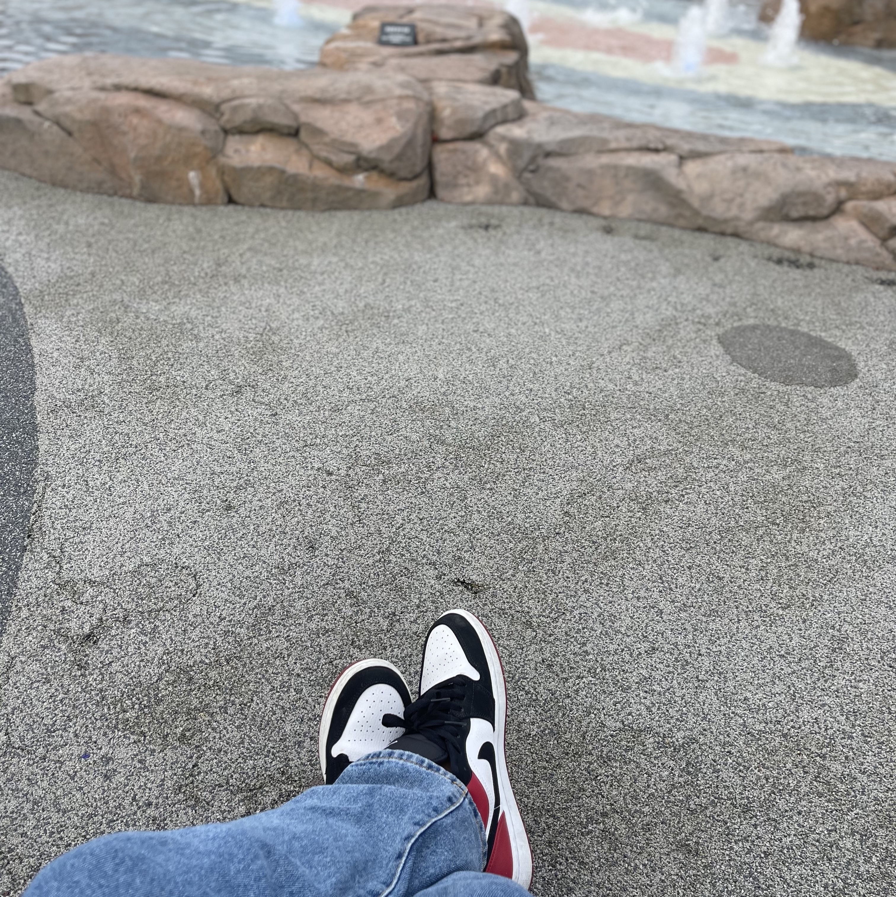 Jordan 1 Retro Low OG Black Toe 착용 스타일