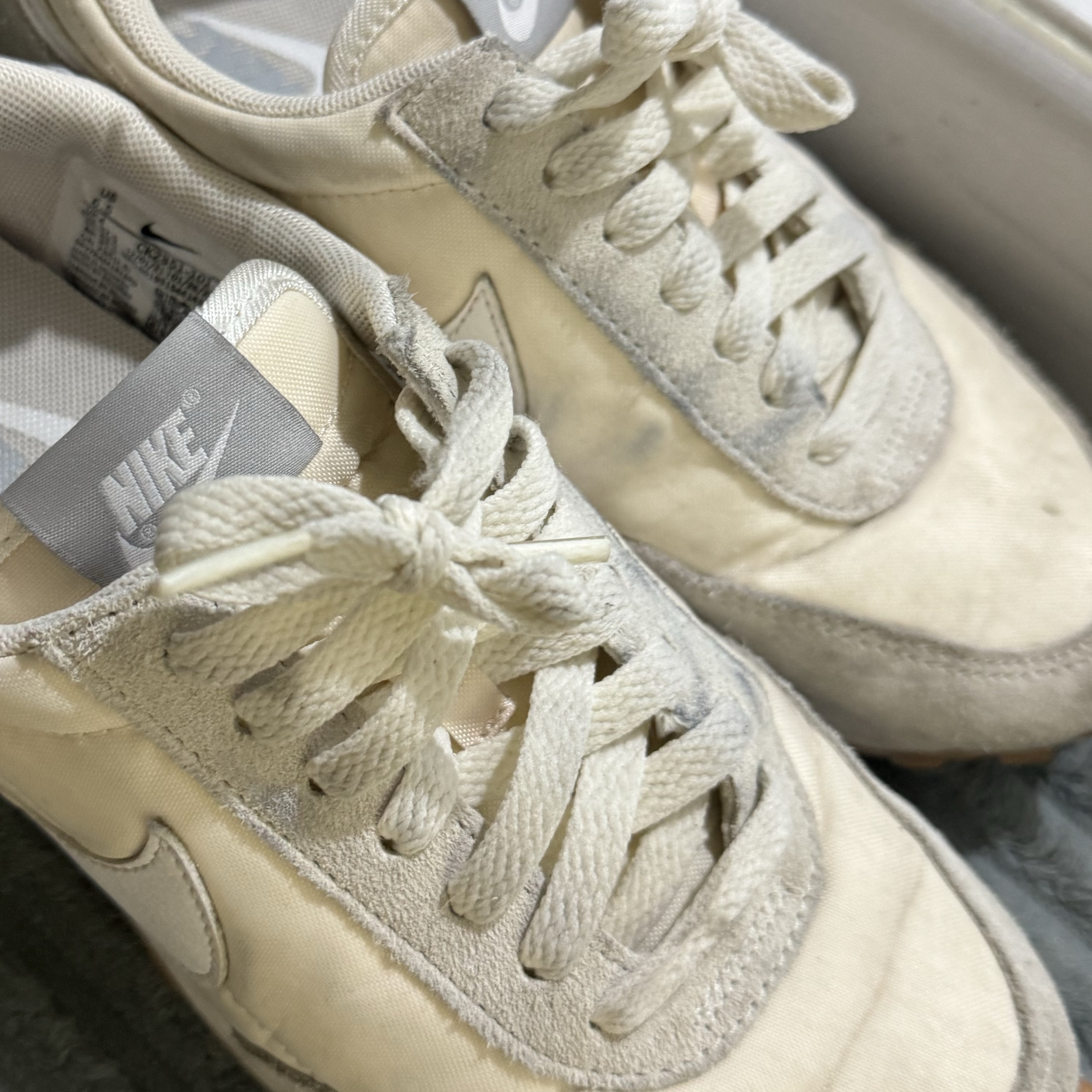 (W) Nike Daybreak Summit White 착용 스타일
