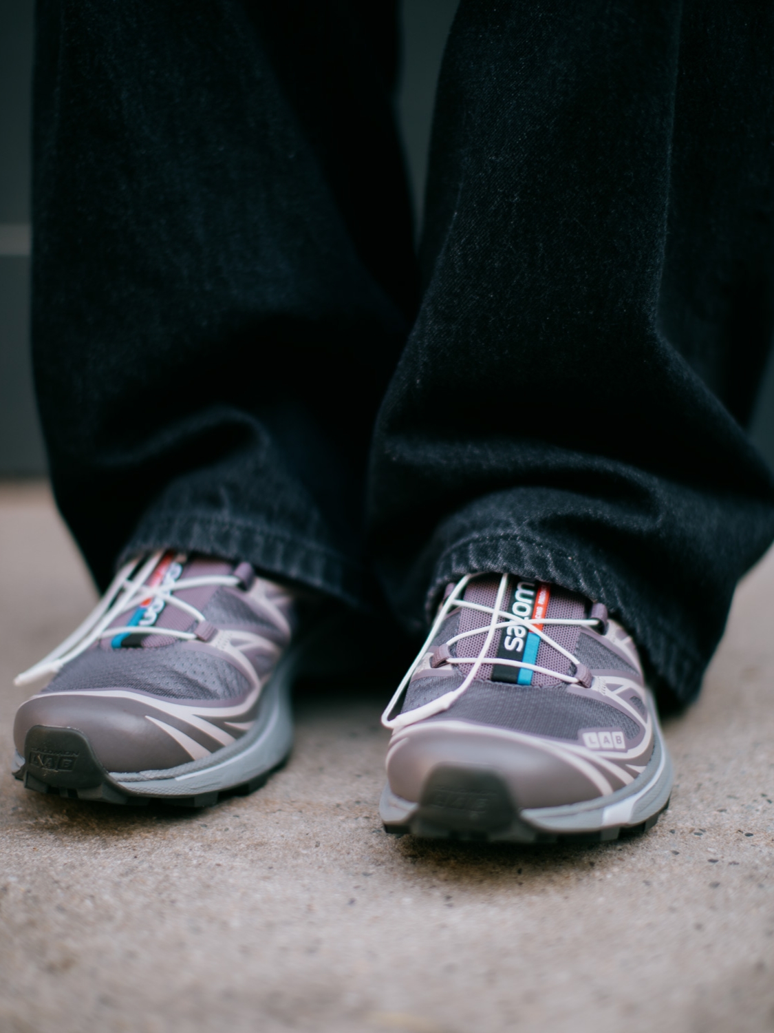 Salomon XT-6 Moonscape Plum Kitten 착용 스타일