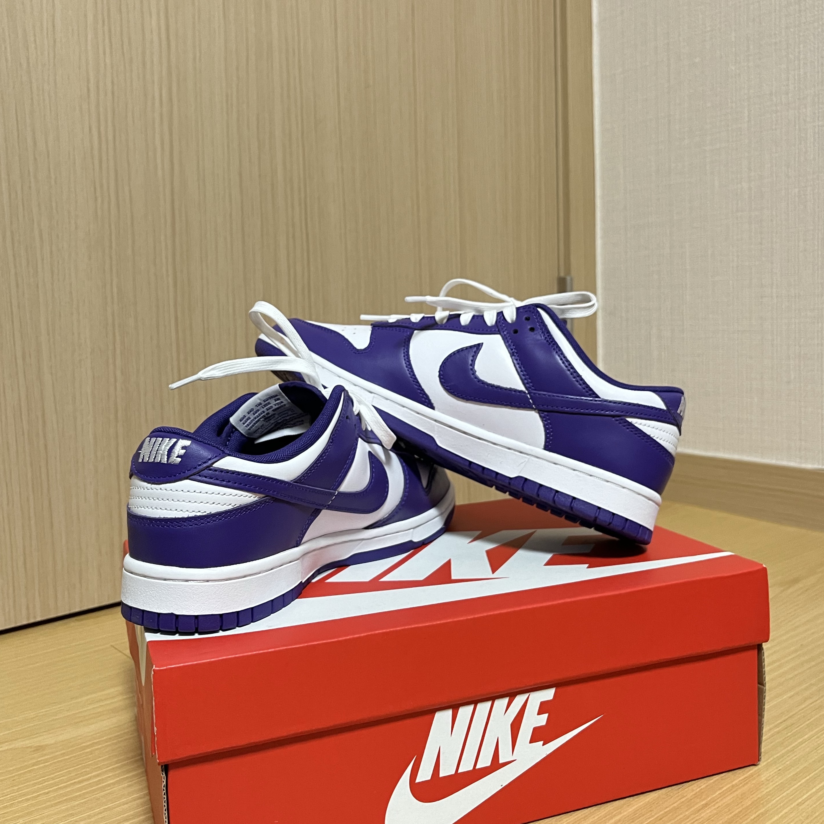 Nike Dunk Low Retro Championship Court Purple 착용 스타일 - 1