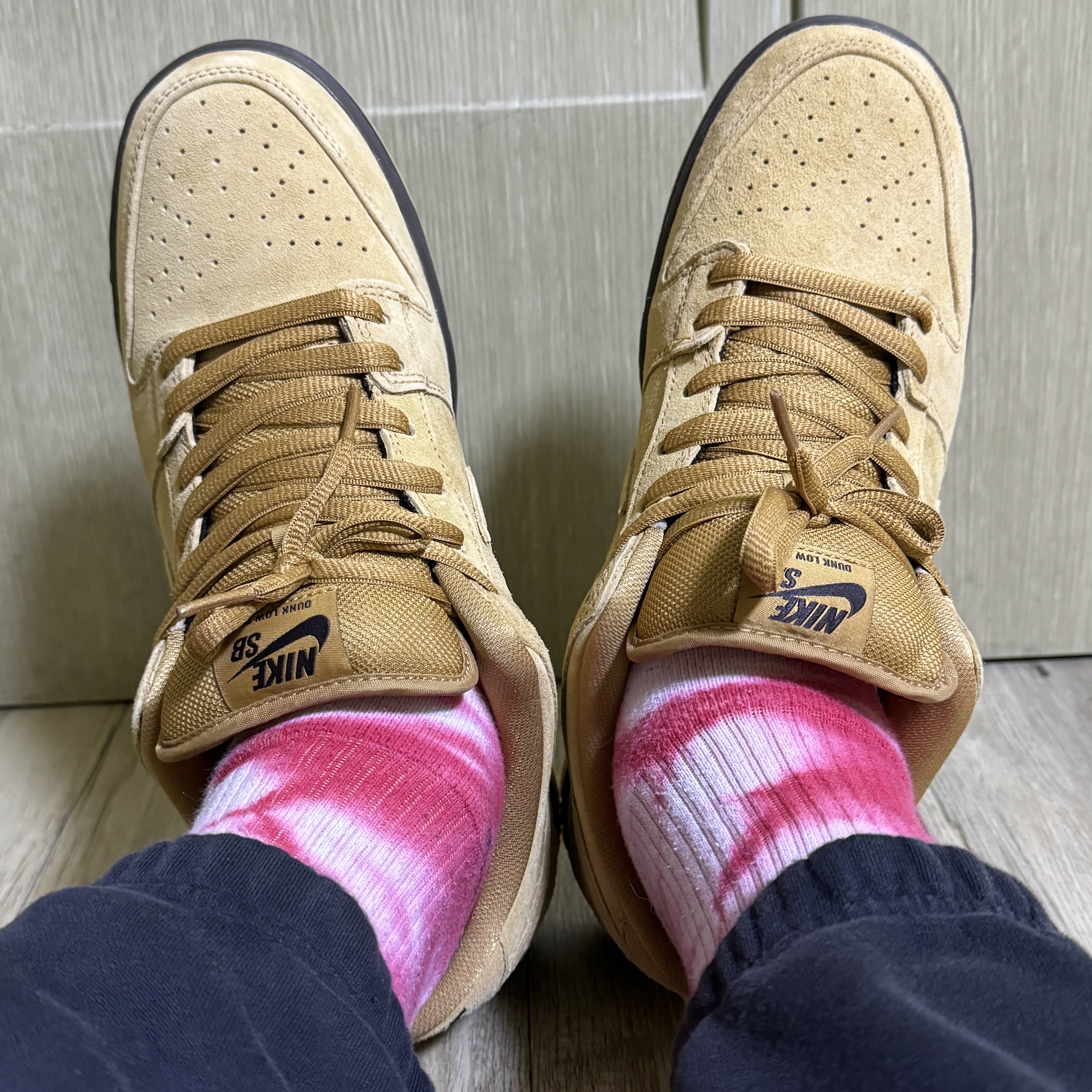 Nike SB Dunk Low Pro Wheat 2023 착용 스타일 - 2