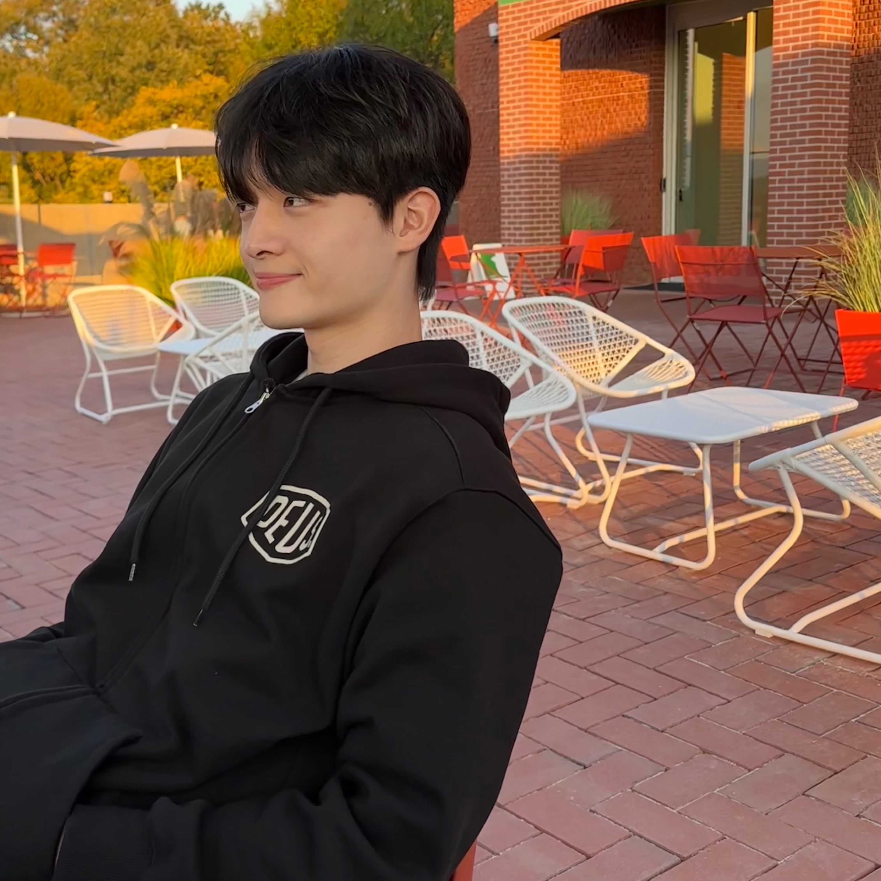 Deus Ex Machina Seoul College Hooded Jacket Black, Deus Ex Machina Seoul Address Hoodie Black 착용 스타일