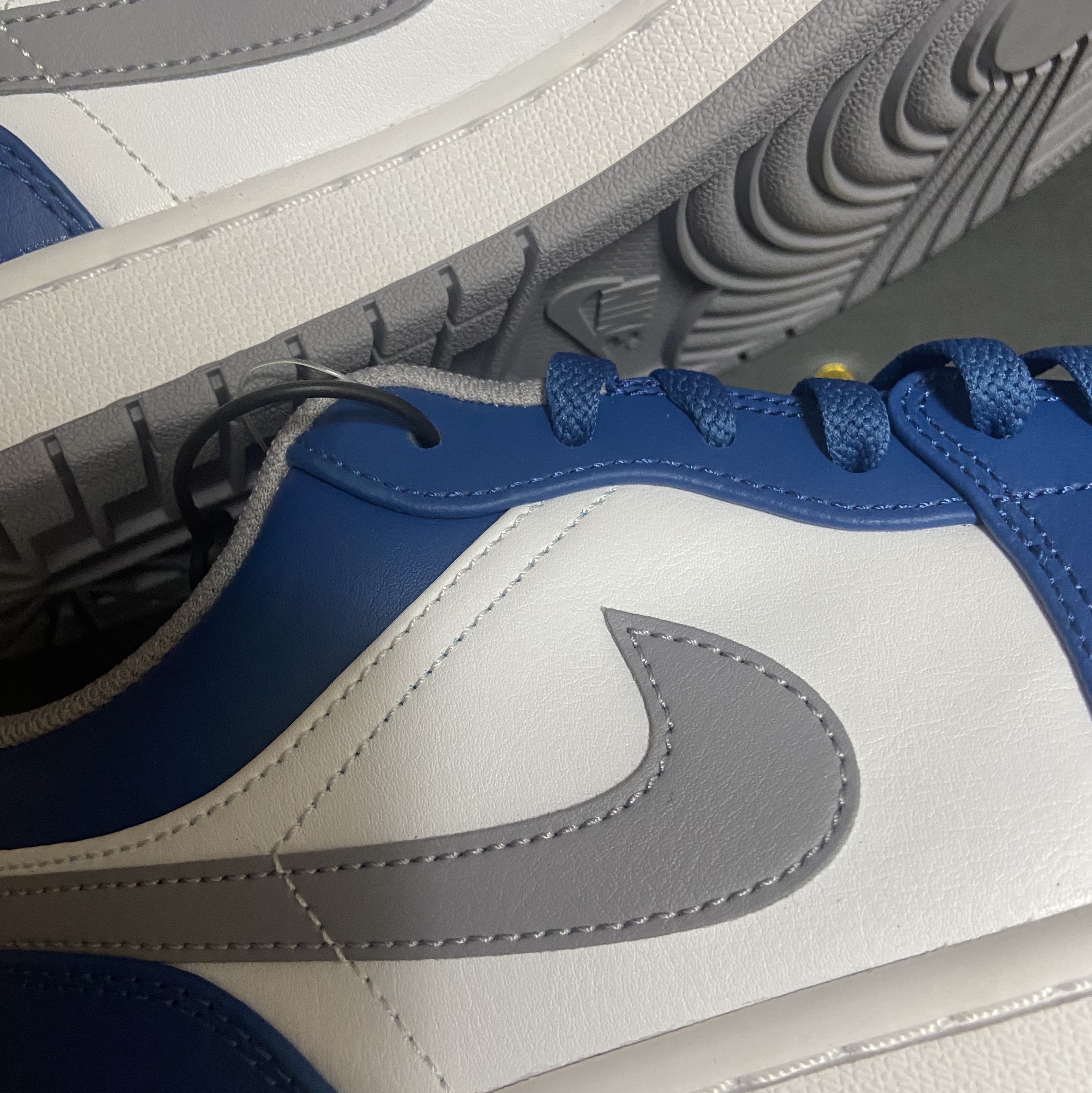 Jordan 1 Low True Blue Cement Grey, (GS) Jordan 1 Low True Blue Cement Grey 착용 스타일 - 2