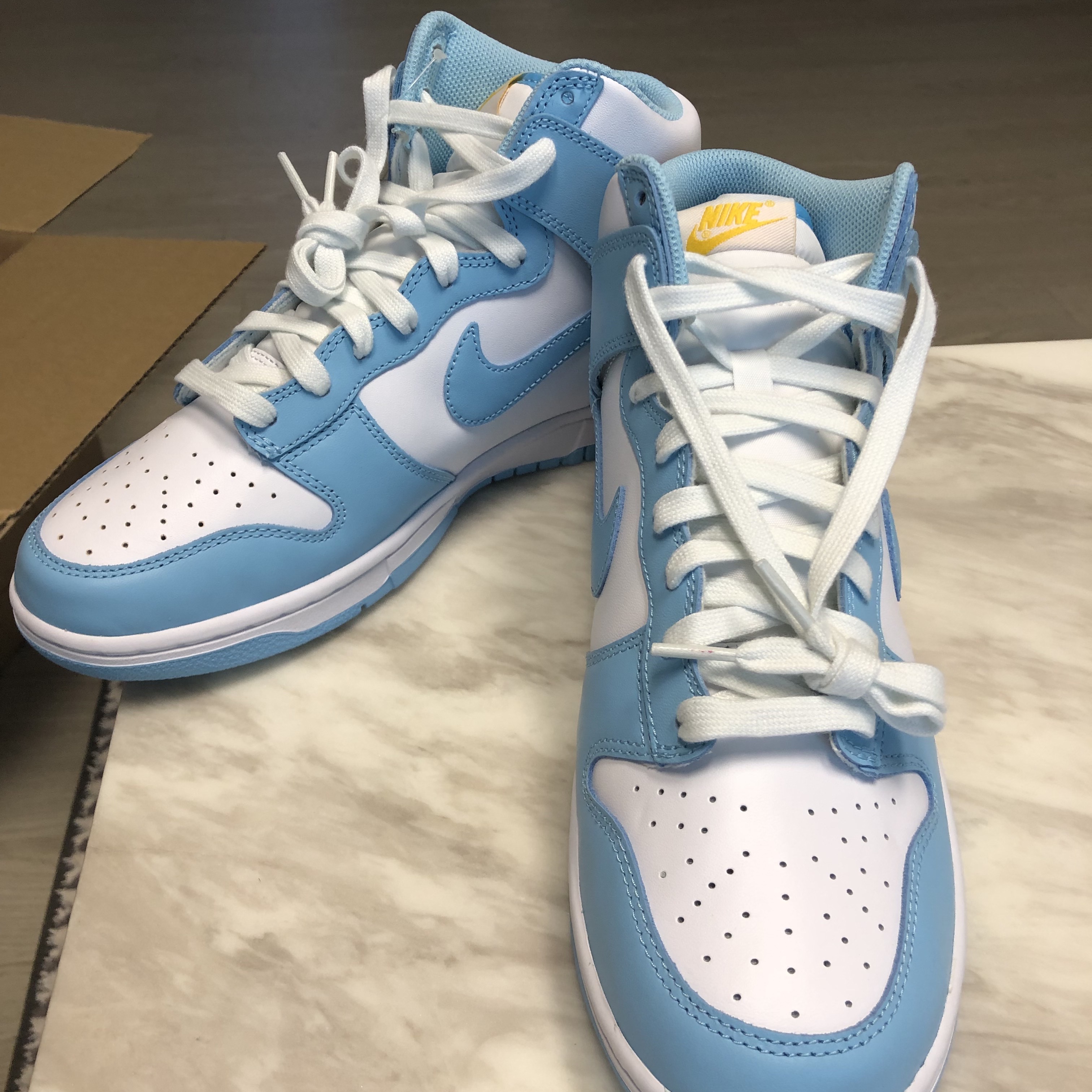 Nike Dunk High Retro Blue Chill 착용 스타일