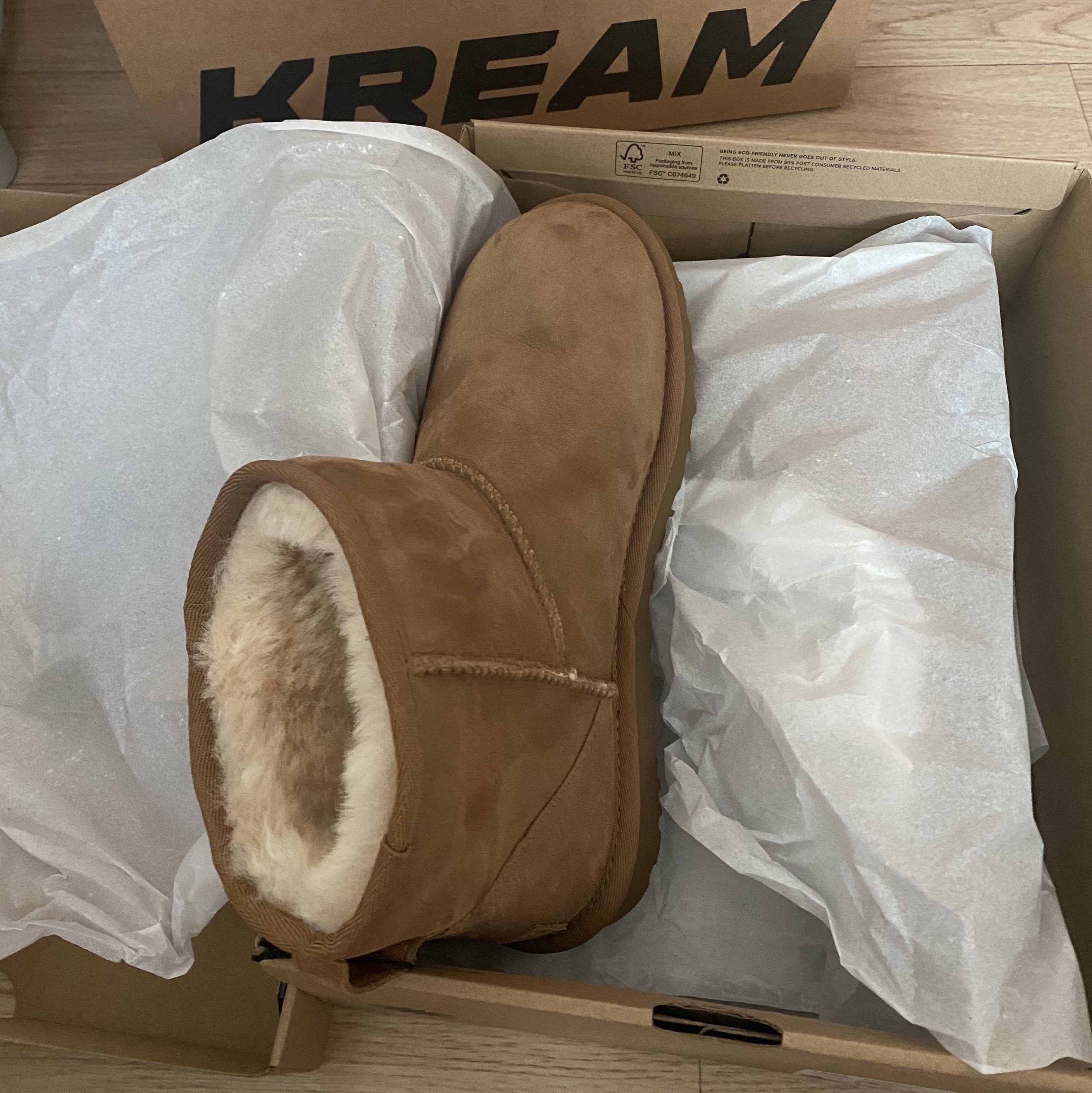 (W) UGG Classic Mini II Boots Chestnut 착용 스타일