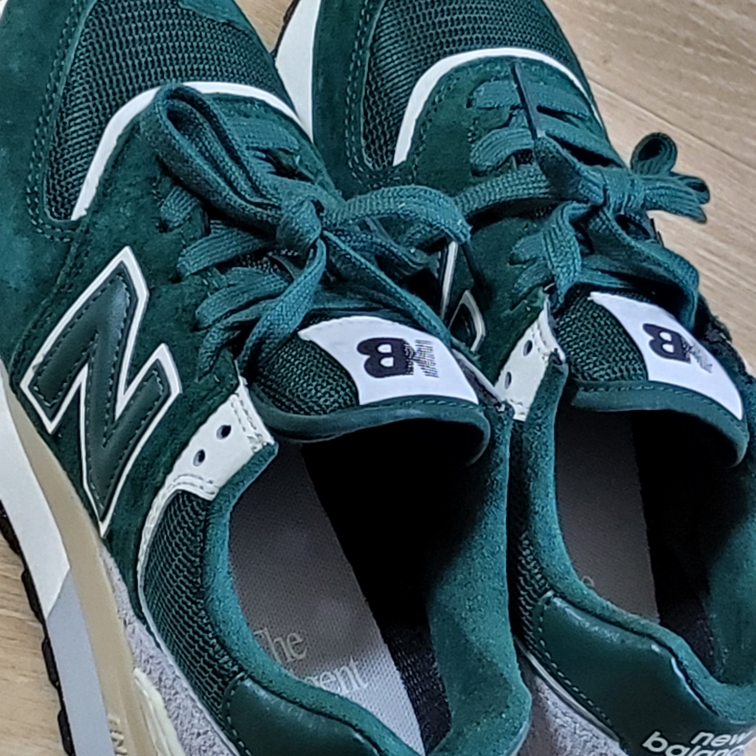 New Balance 574 Legacy Green 착용 스타일