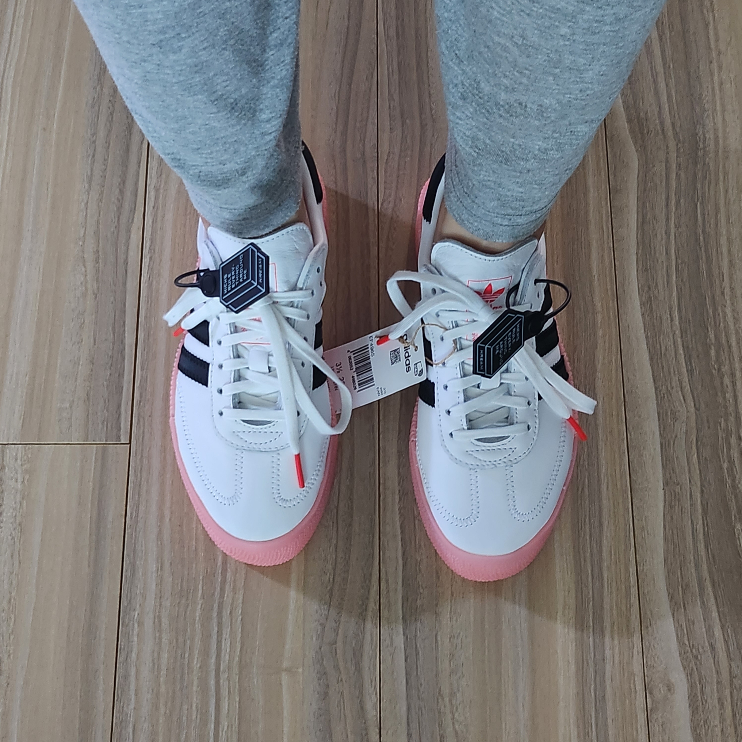 (W) Adidas Sambarose White Pink 착용 스타일 - 3