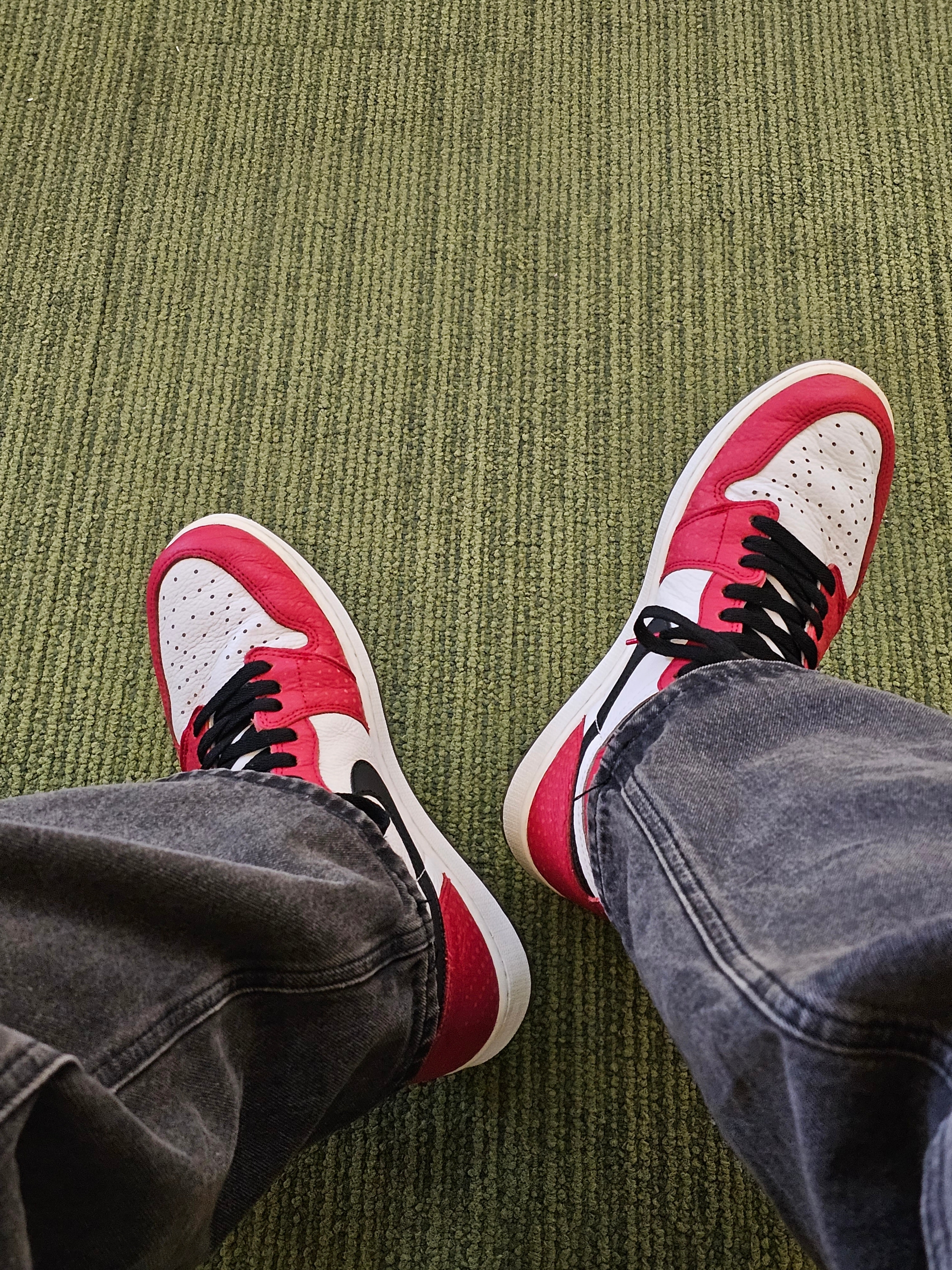 Jordan 1 Retro High Spider-Man Origin Story 착용 스타일