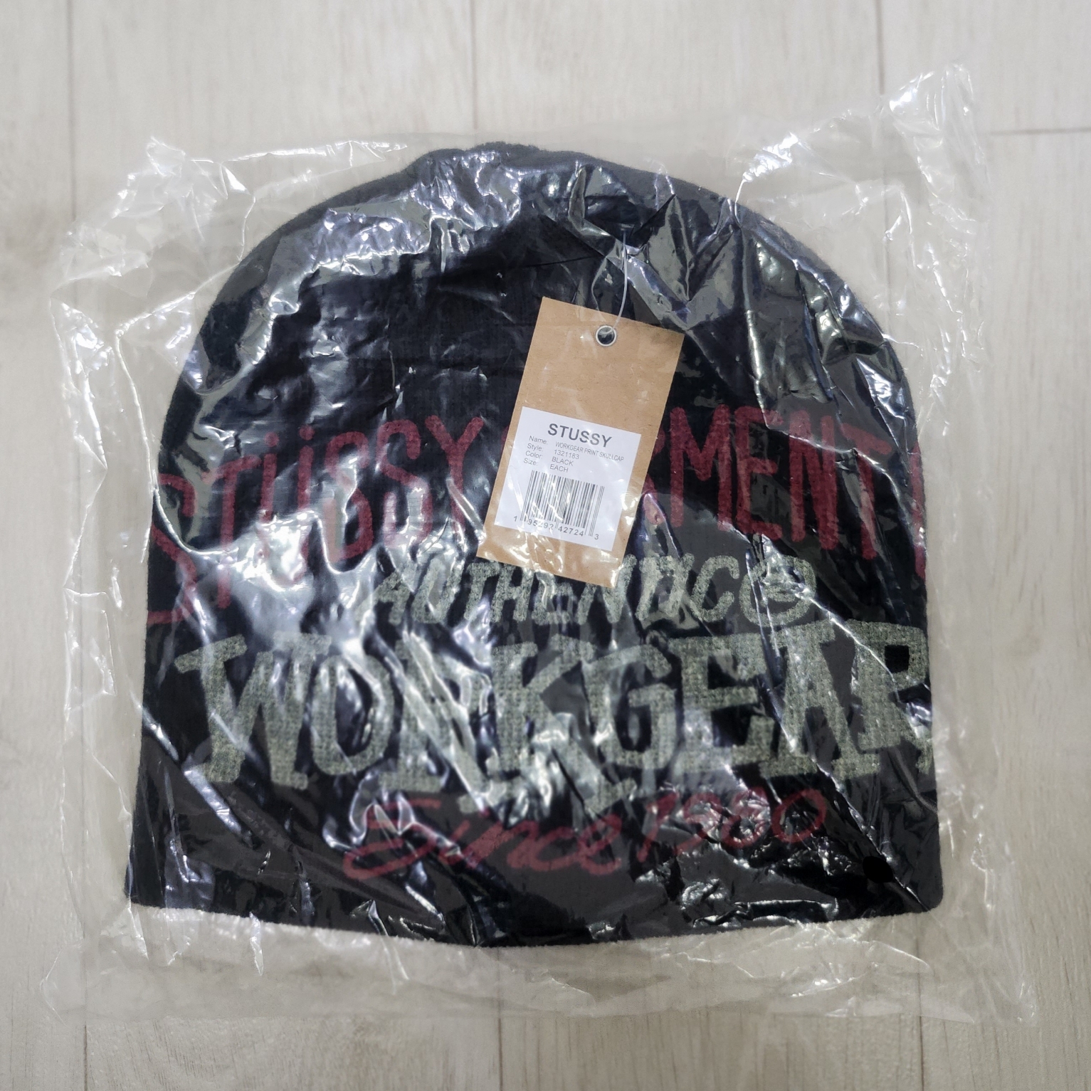 Stussy Workgear Print Skullcap Beanie Black 착용 스타일 - 1