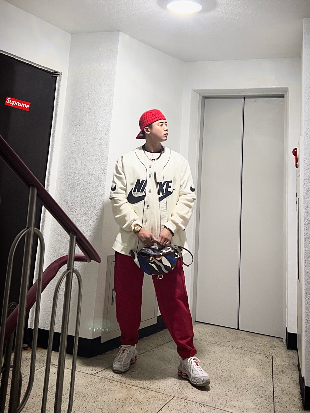 Jordan x Off-White S/S Top Forest Green Black - US/EU, Supreme x Bounty Hunter Thermal Henley L/S Top Natural - 23FW 착용 스타일 - 1
