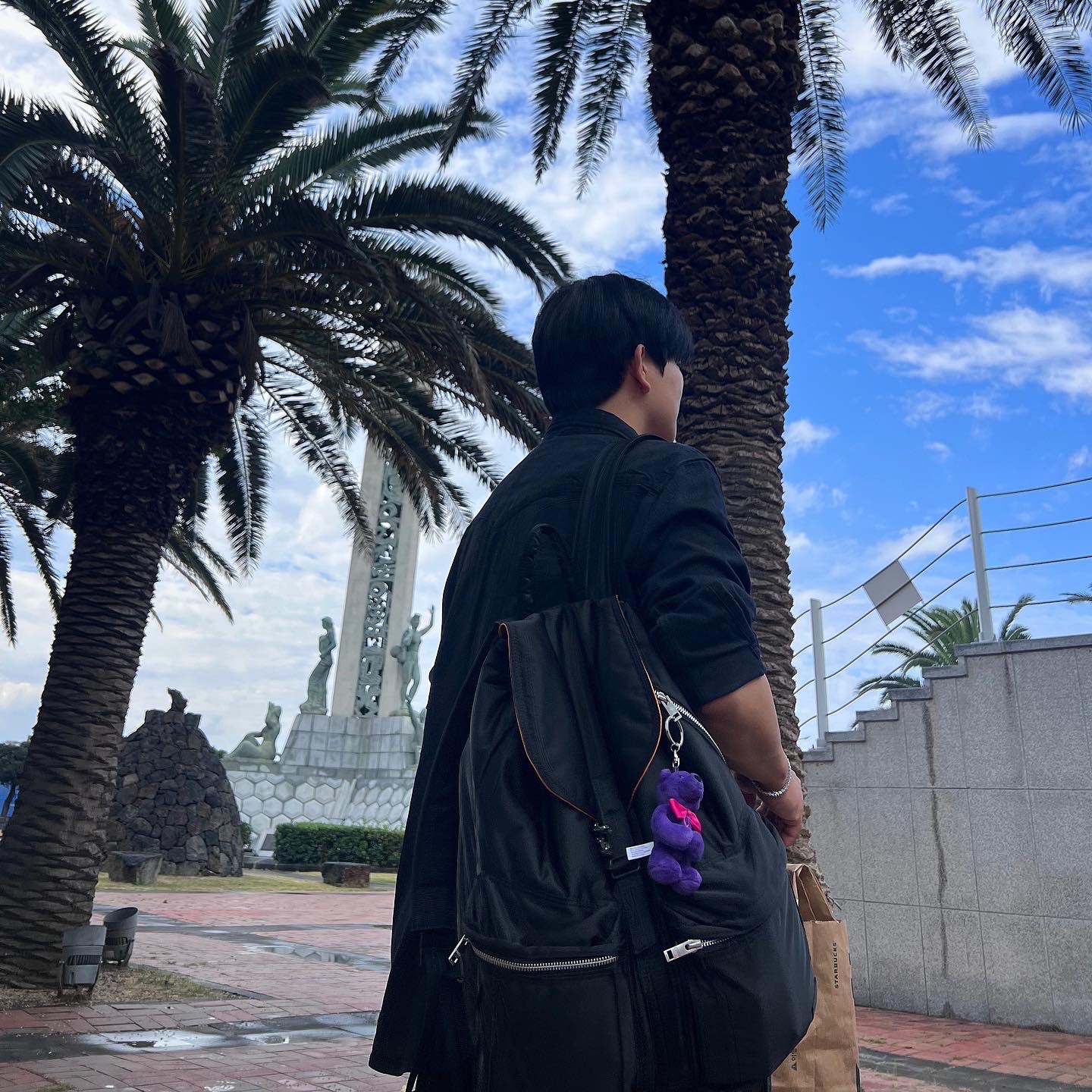 Porter Tanker Backpack Black 착용 스타일 - 2