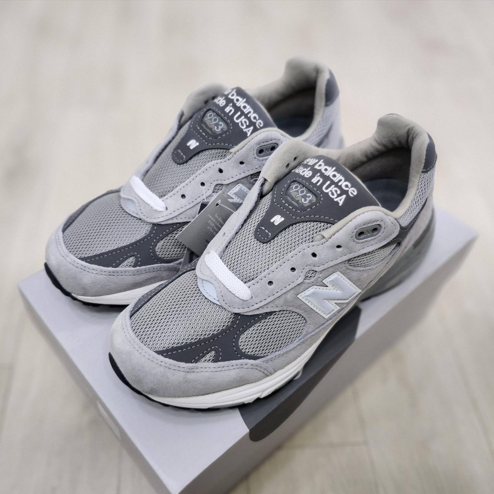 New Balance 993 Made in USA Grey - D Standard 착용 스타일 - 2