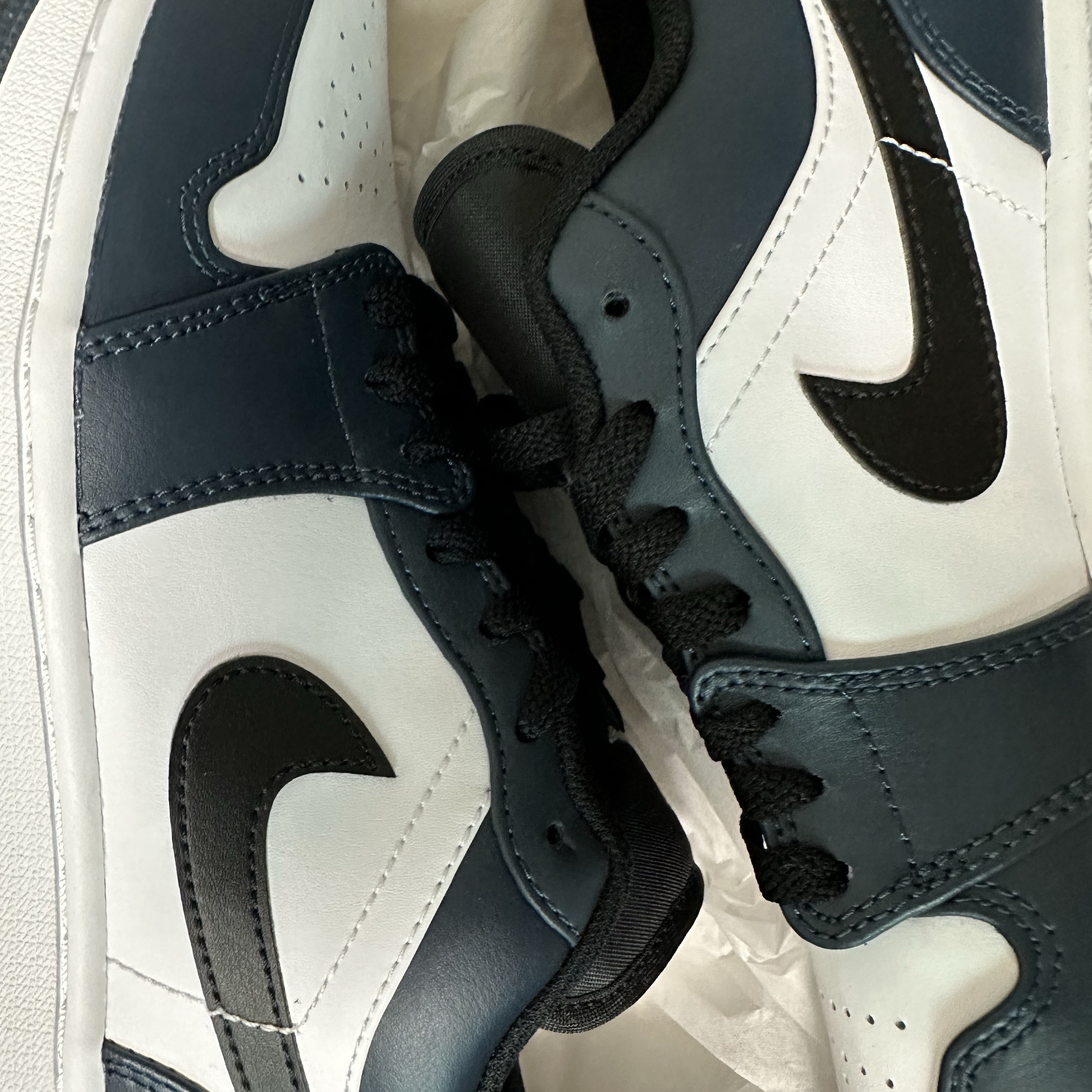 Jordan 1 Low Dark Teal 착용 스타일