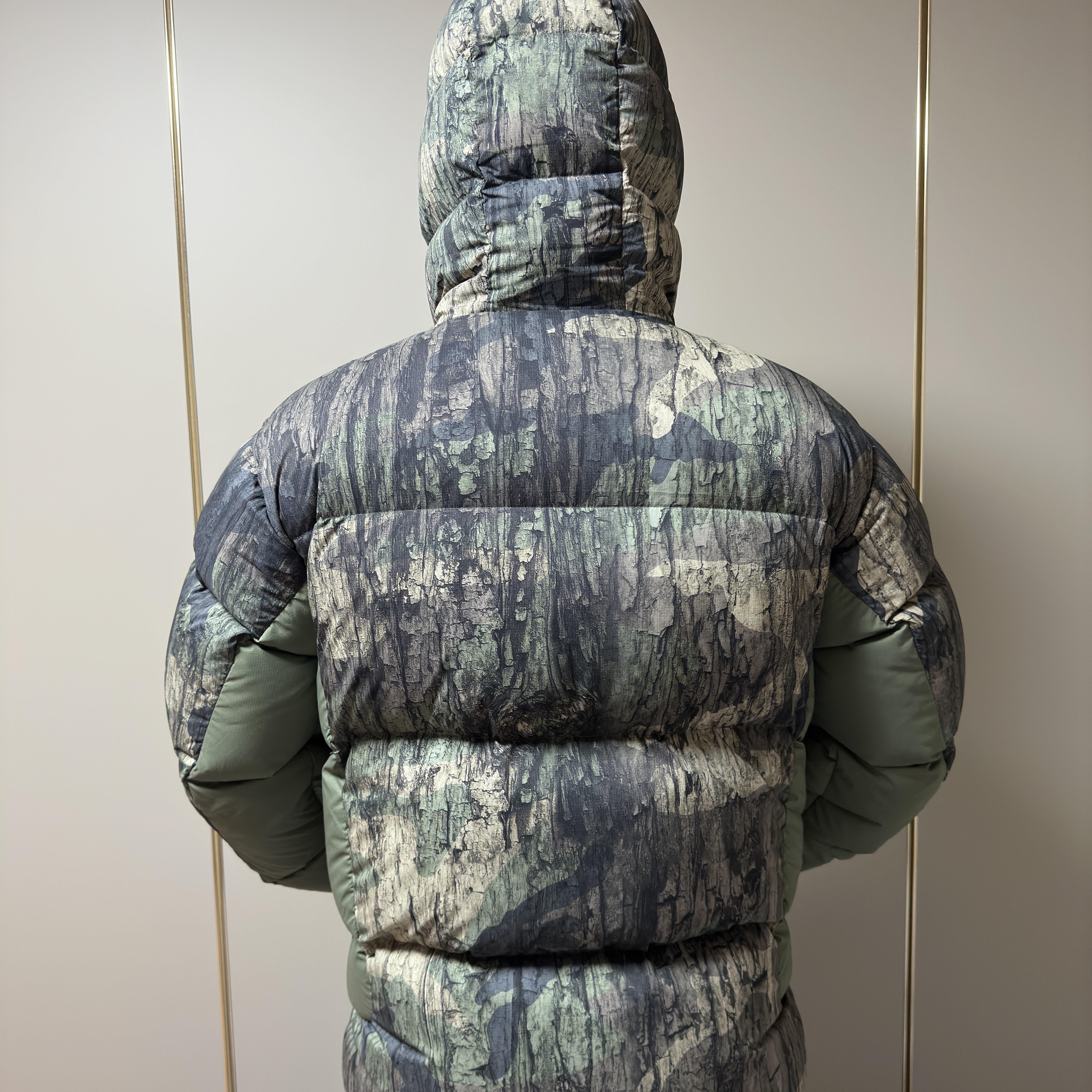 Palace Pertex Matte Balaclava Puffa Deep Forest - 23FW 착용 스타일 - 5