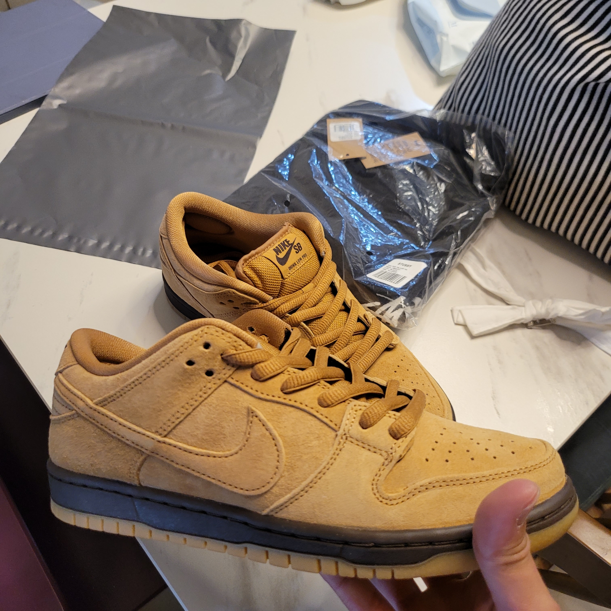 Nike SB Dunk Low Pro Wheat 2023 착용 스타일