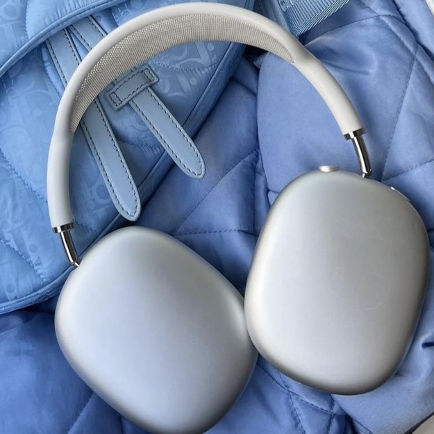 Apple AirPods Max Lightning Silver (Korean Ver.) 착용 스타일