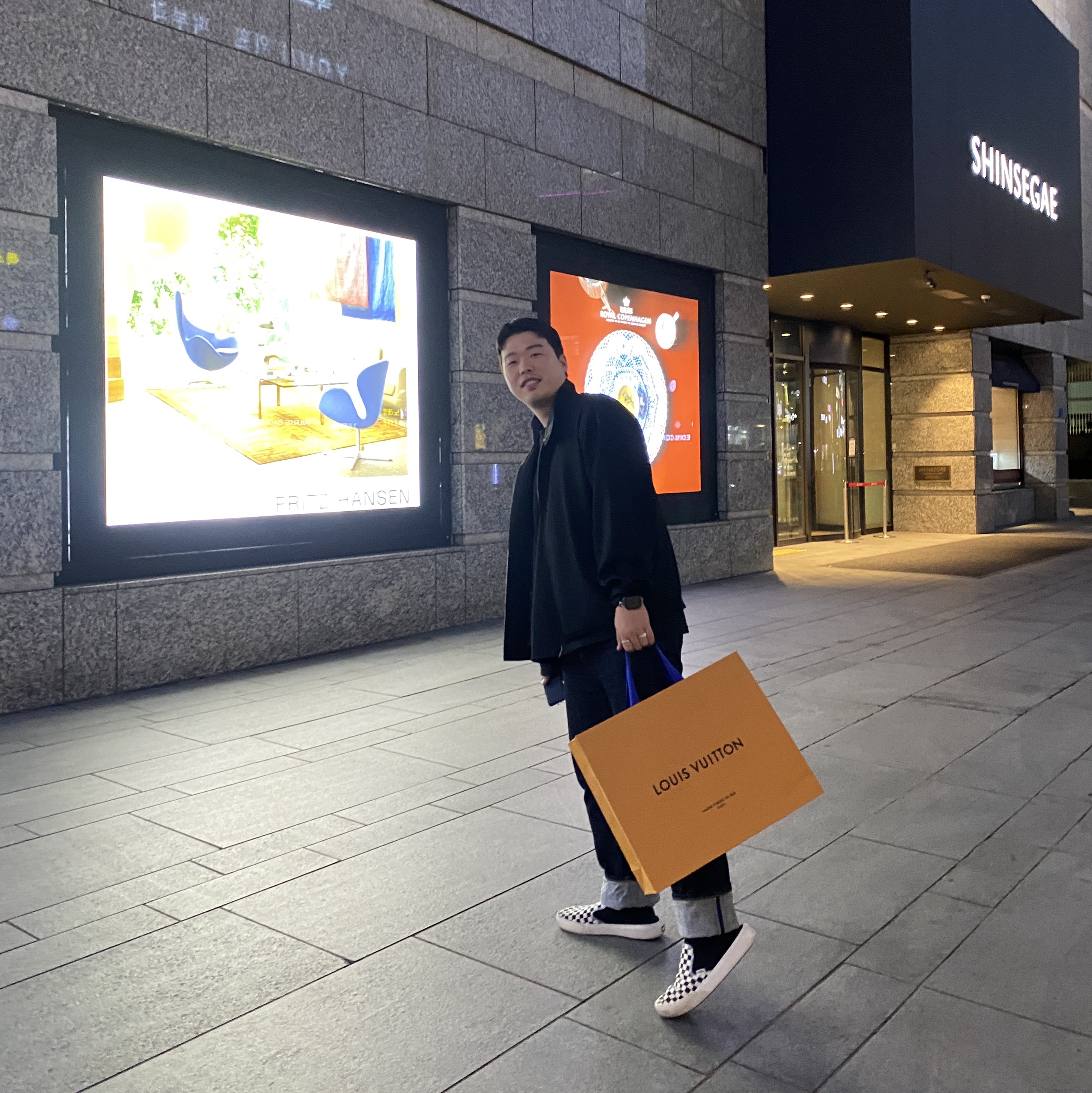 Vans Checkerboard Comfycush One Black 착용 스타일